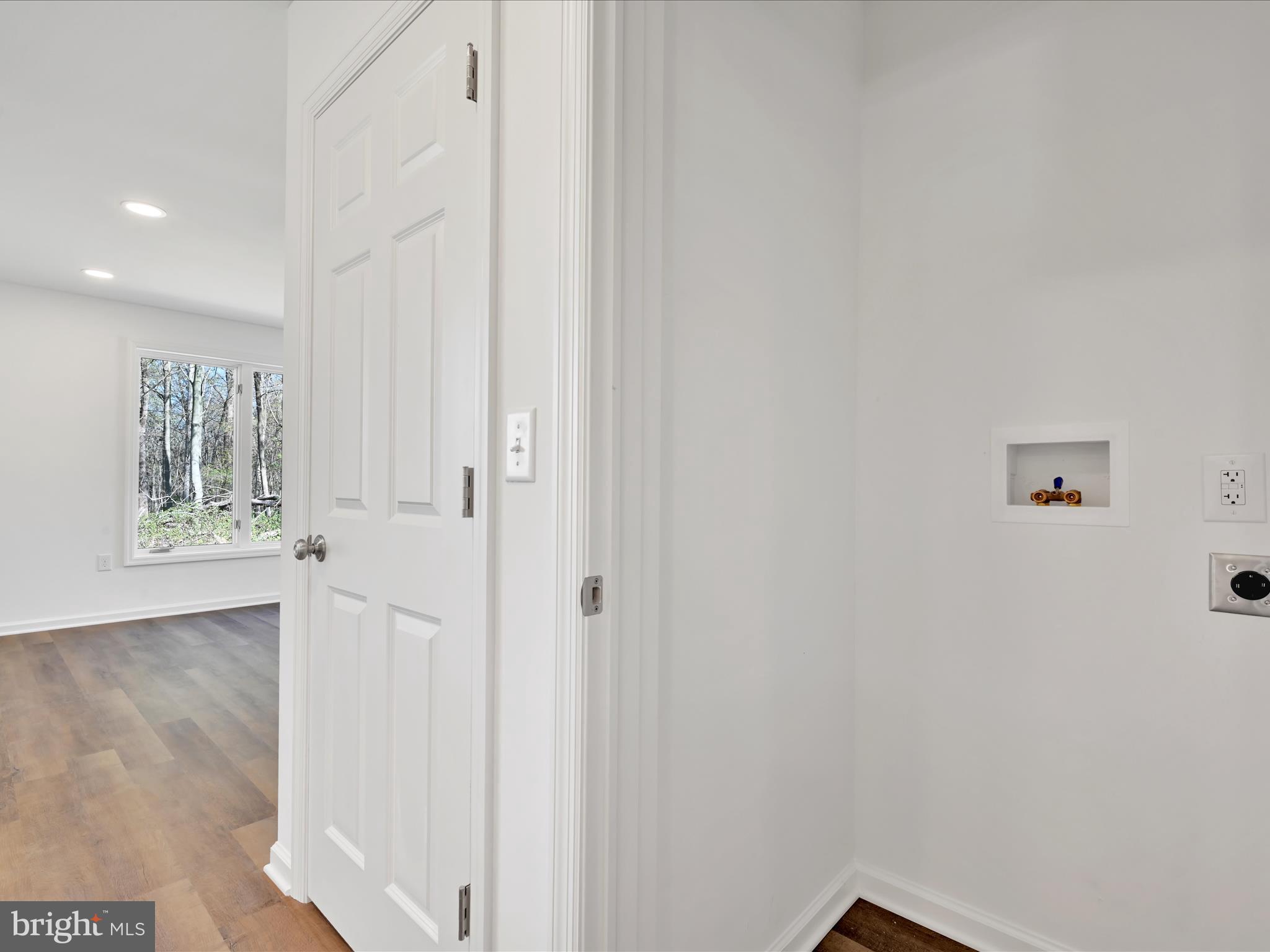 SUNNYSIDE - Residential