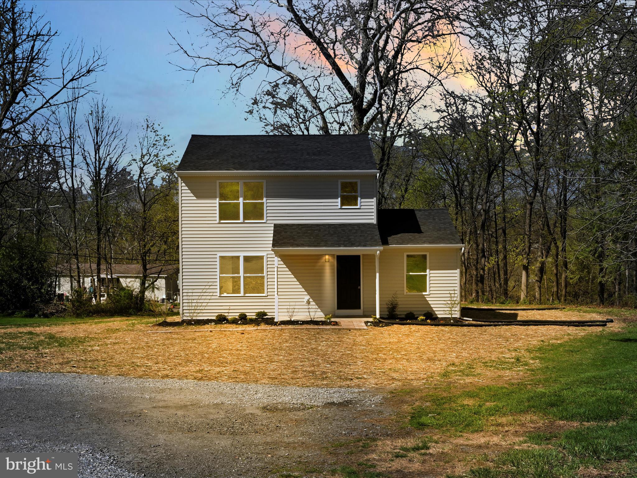 SUNNYSIDE - Residential