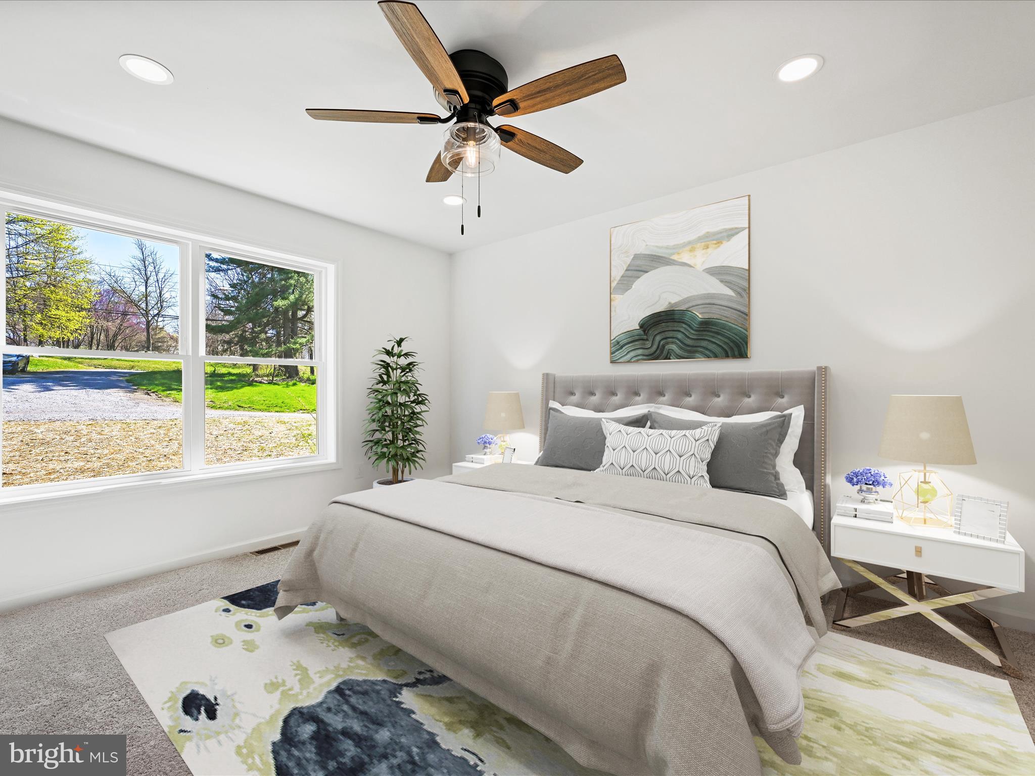 SUNNYSIDE - Residential