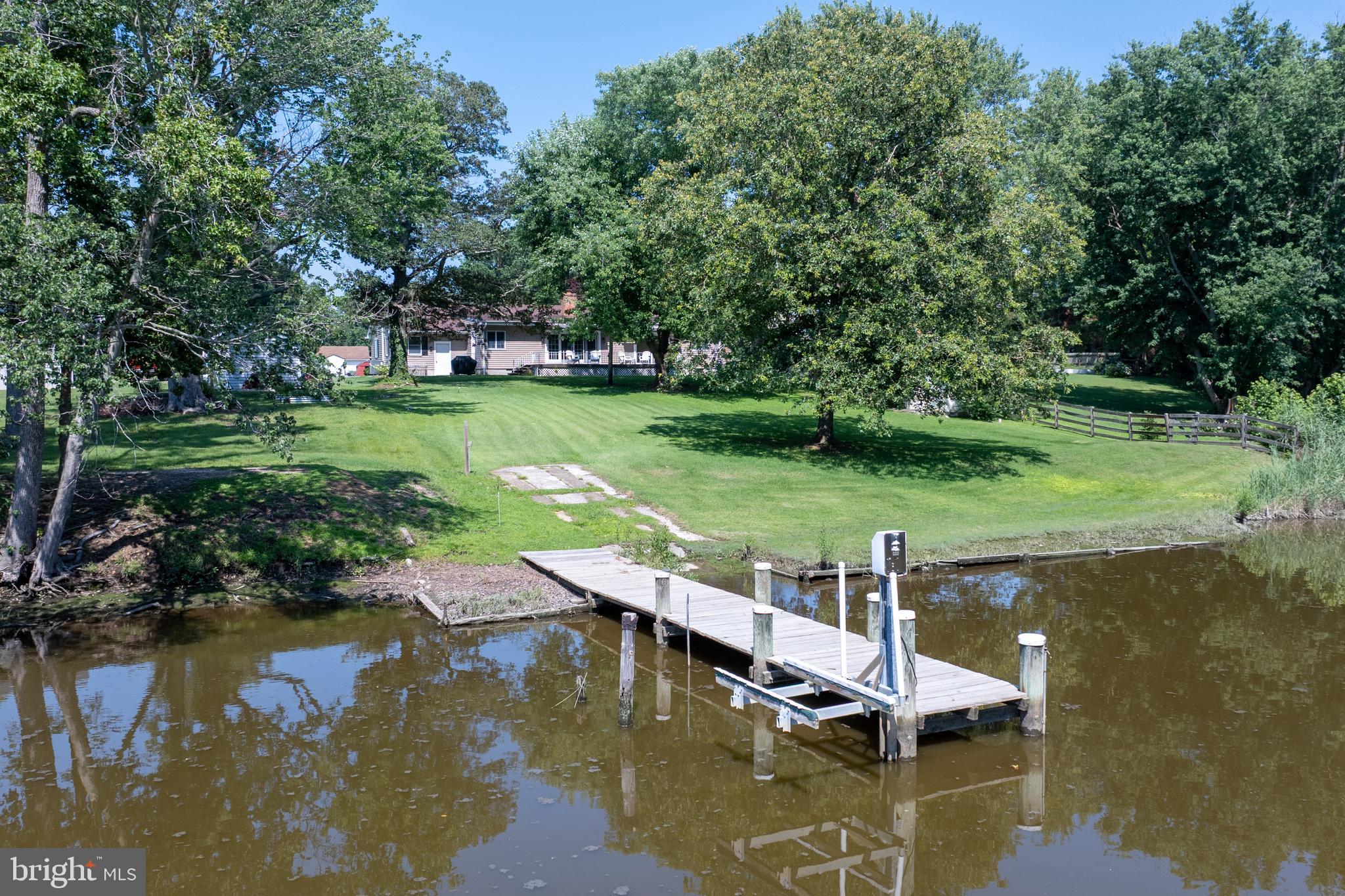 BONNIE BROOK - Residential