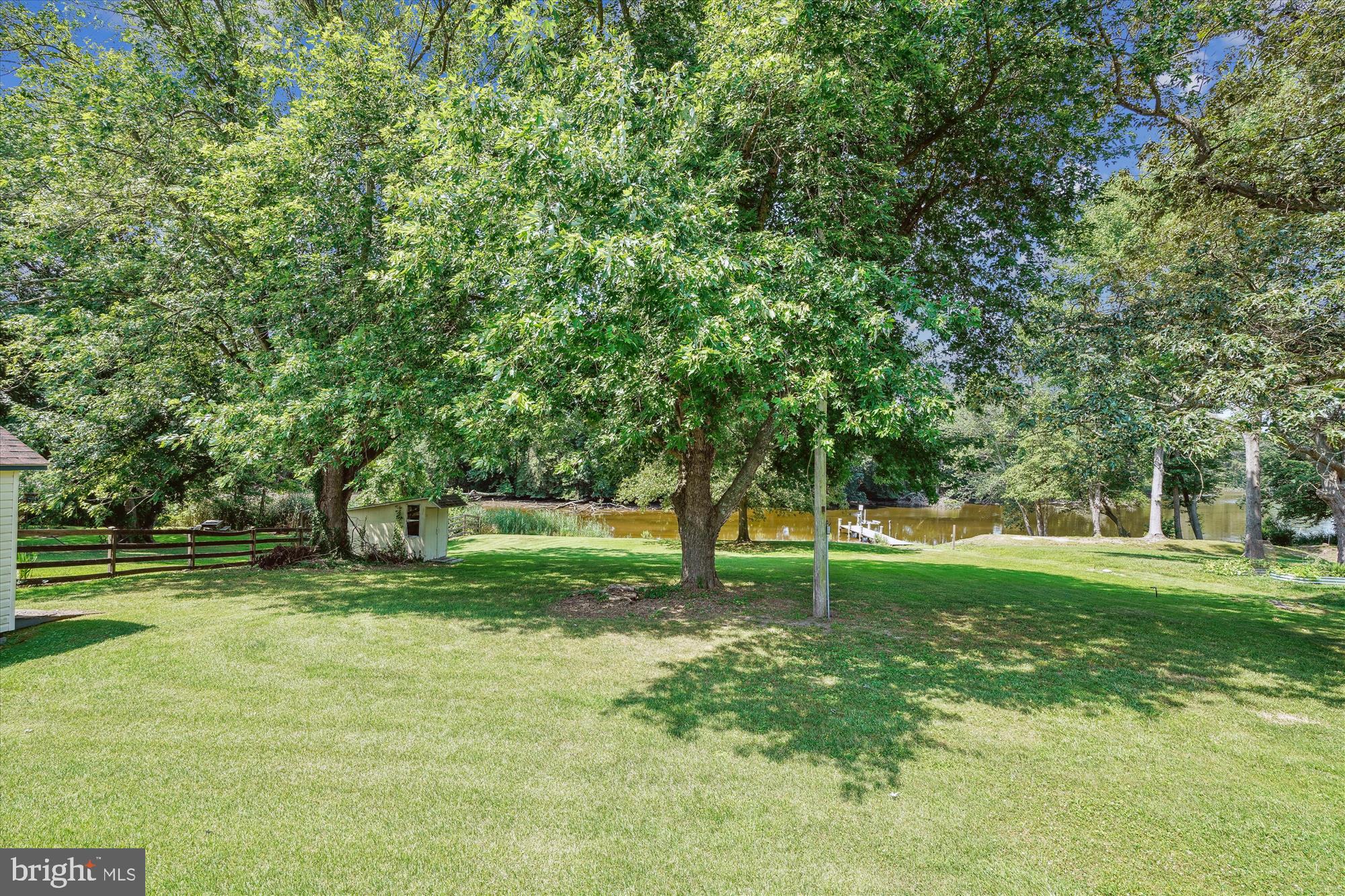 BONNIE BROOK - Residential