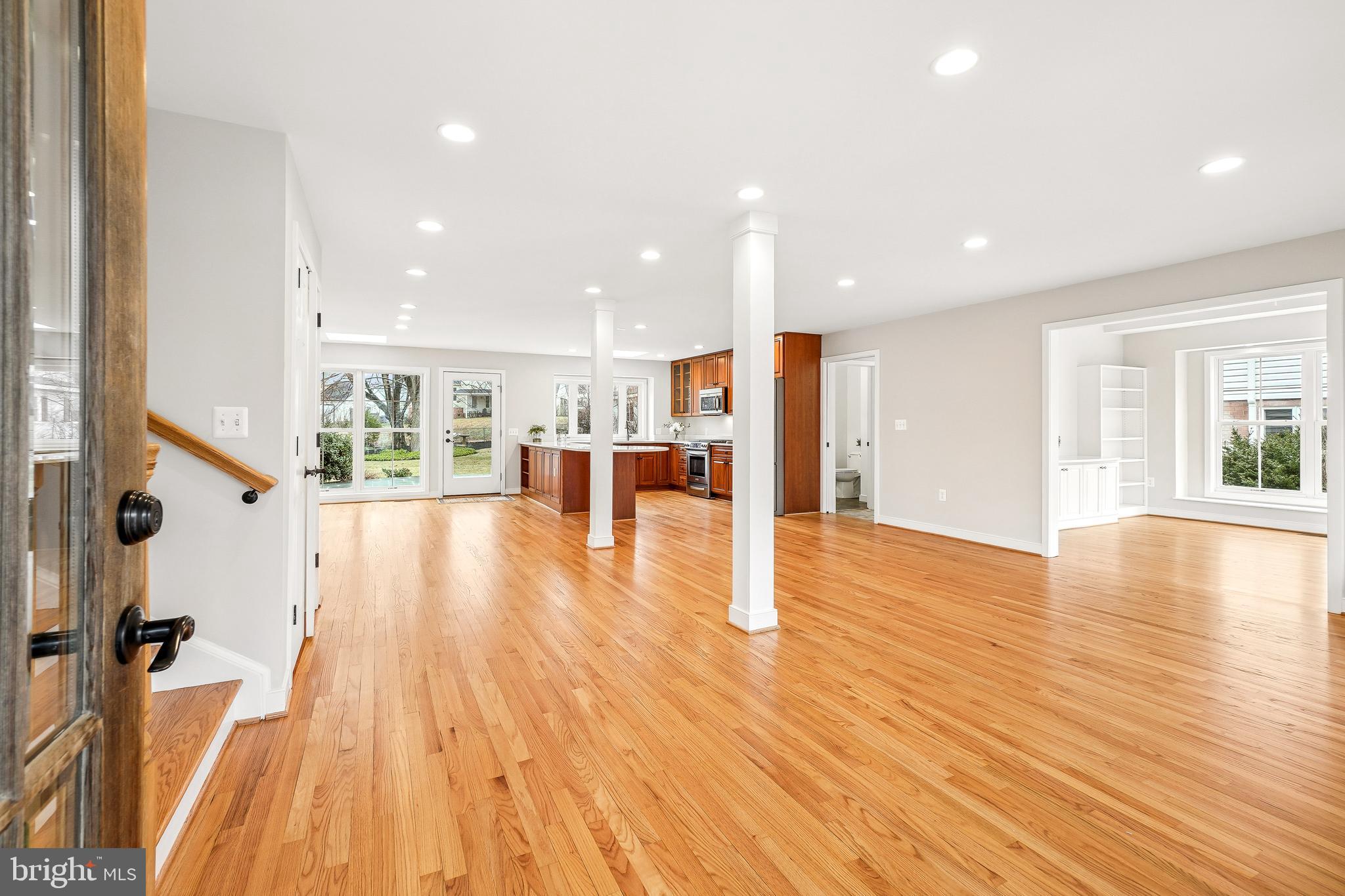 BROOKVILLE KNOLLS - Residential