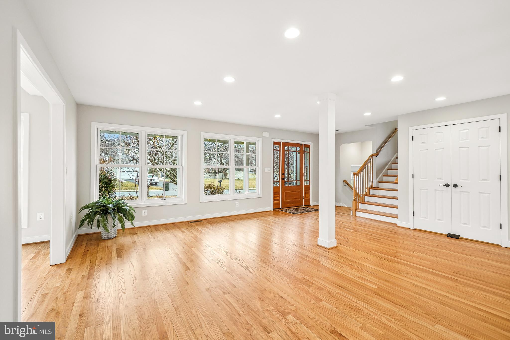 BROOKVILLE KNOLLS - Residential