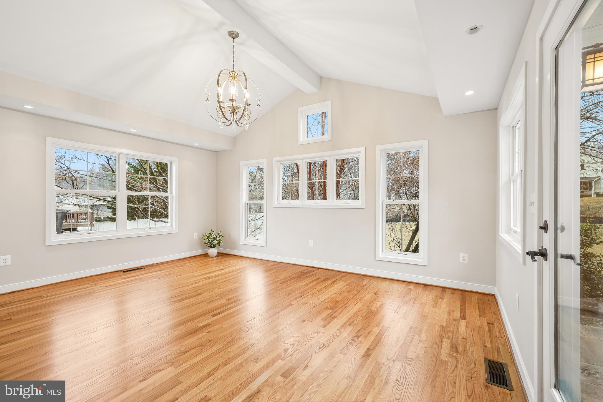 BROOKVILLE KNOLLS - Residential