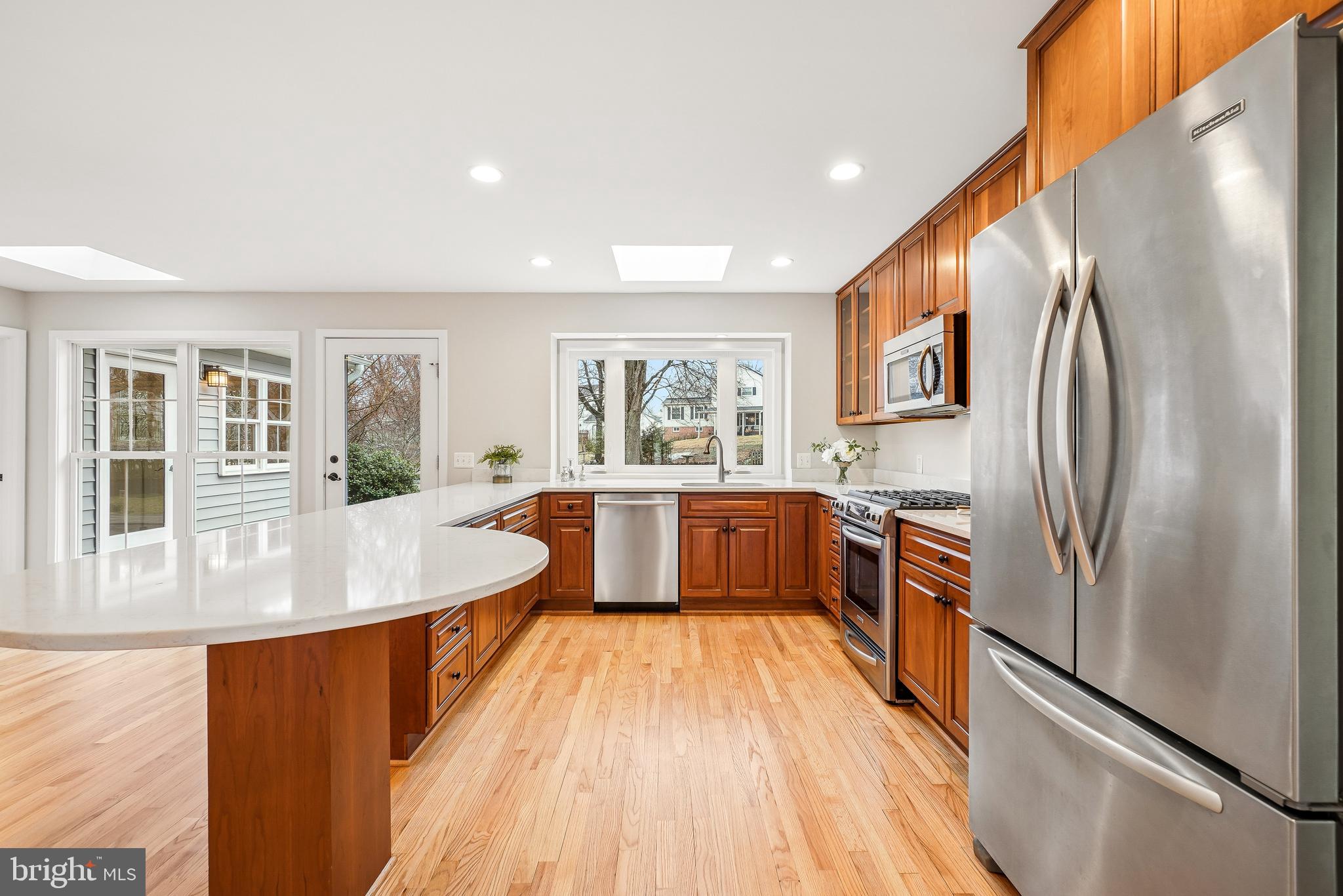 BROOKVILLE KNOLLS - Residential