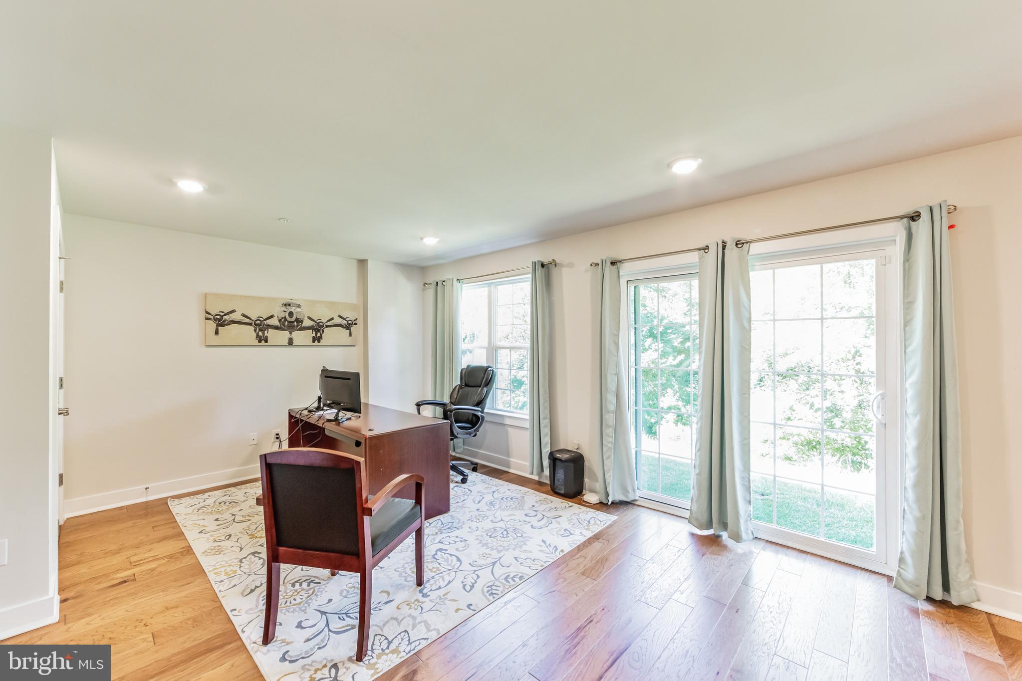 LOCHIEL FARM - Residential Lease