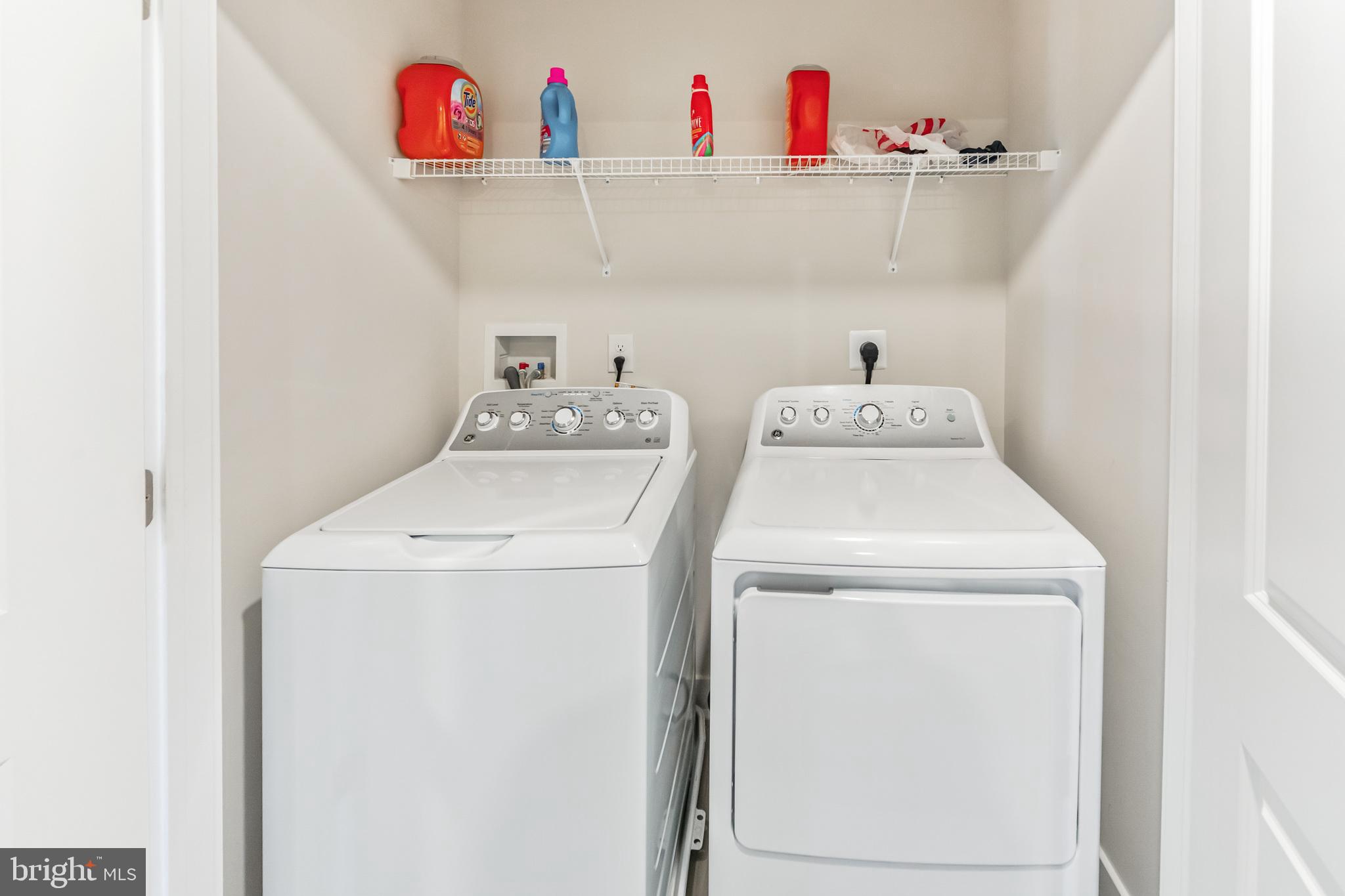 LOCHIEL FARM - Residential Lease