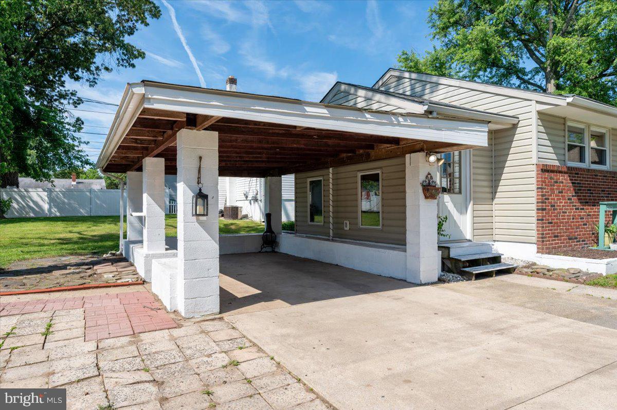 3231 GRACE ROAD