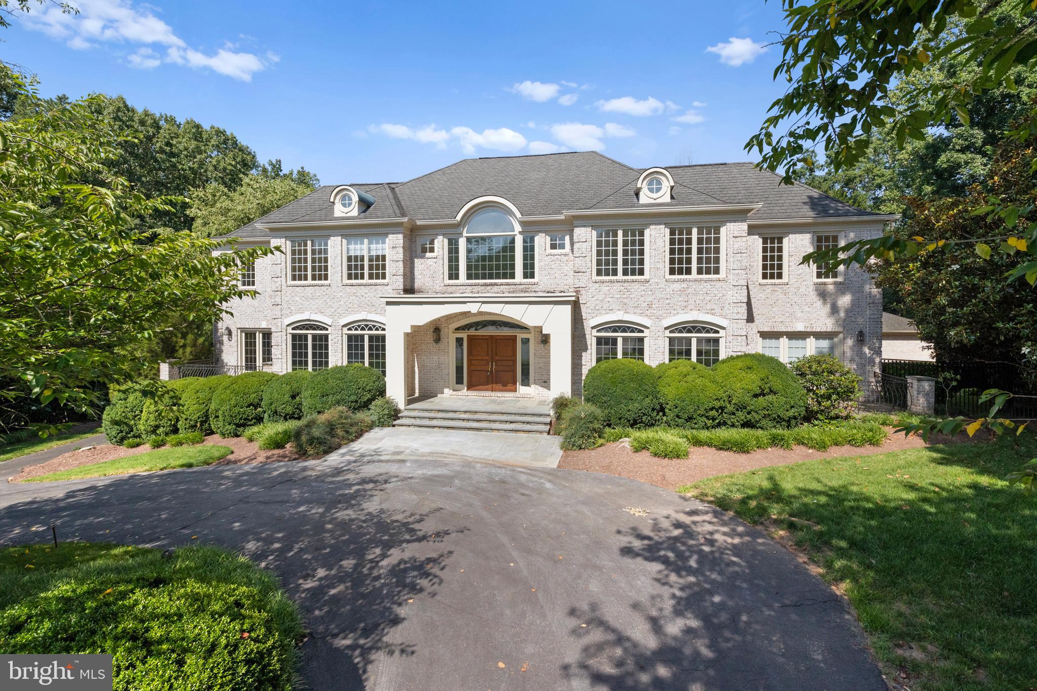 2608 GENEVA HILL COURT