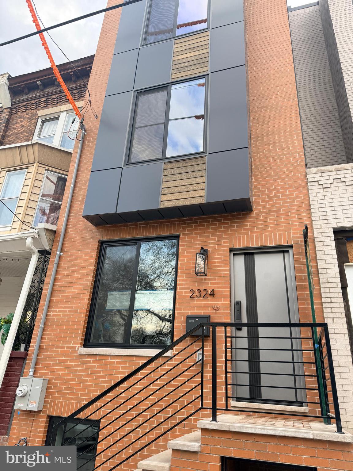 POINT BREEZE - Residential