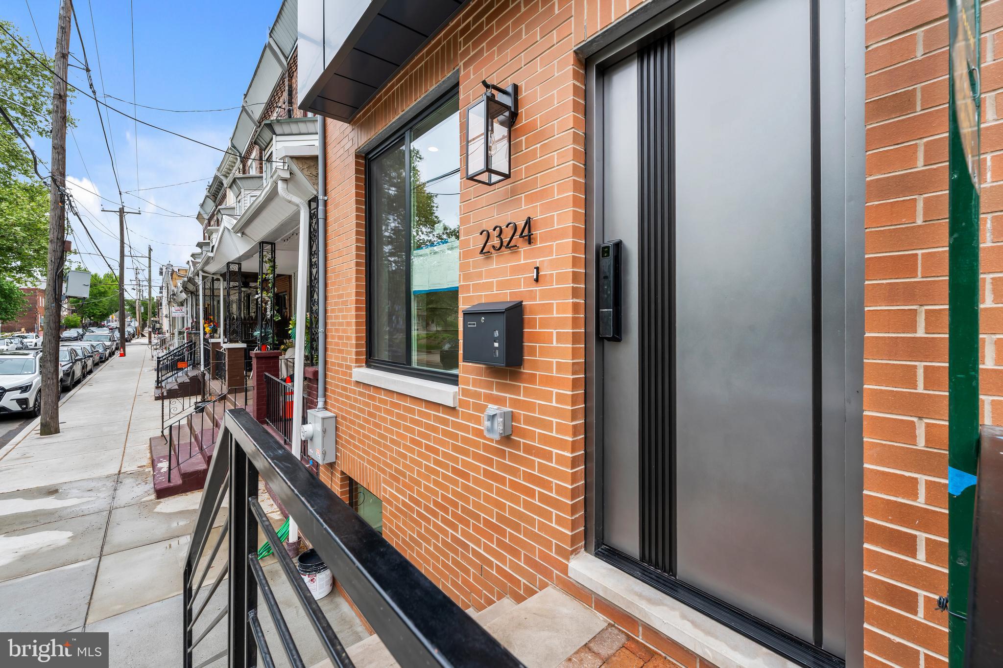POINT BREEZE - Residential