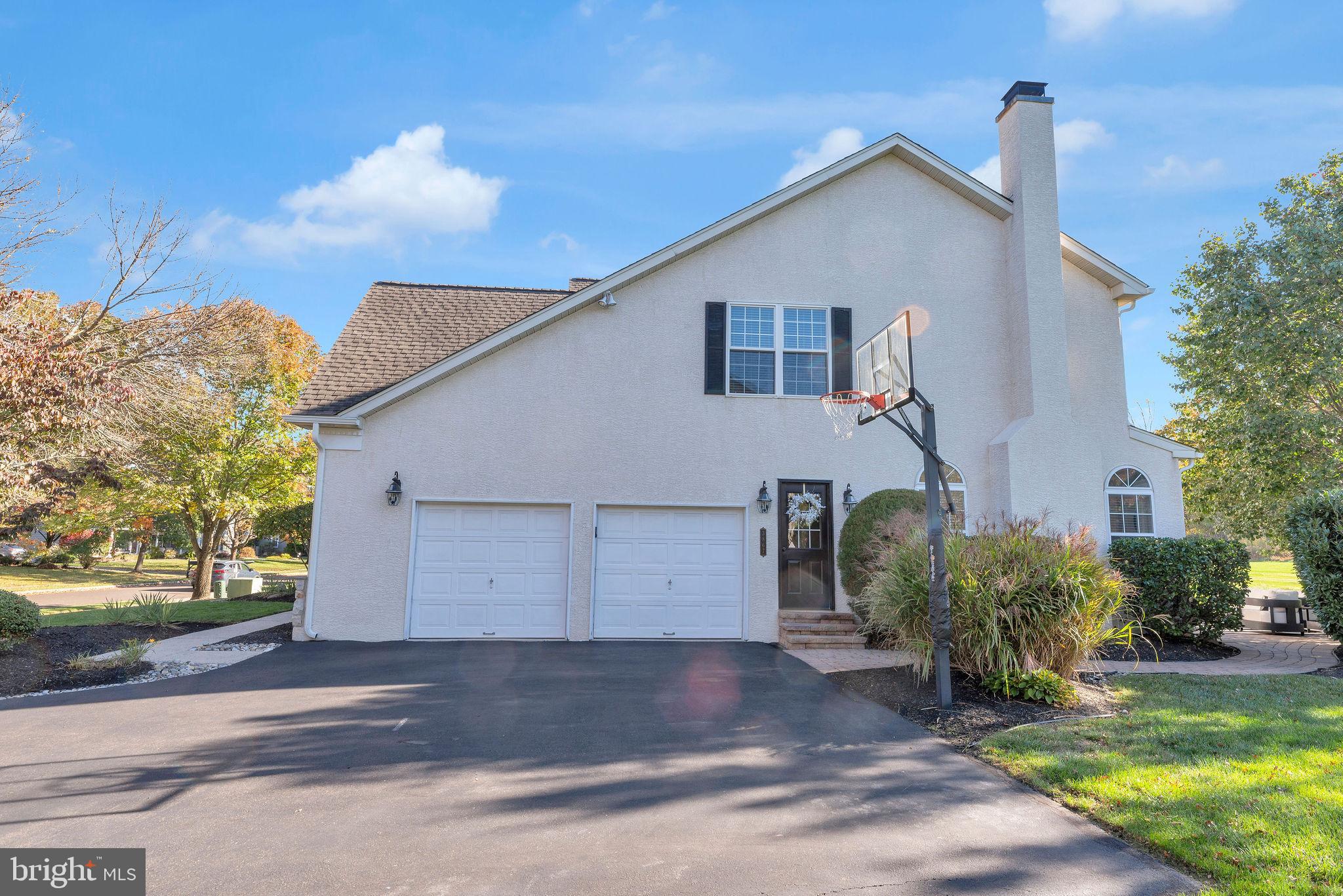 THE RIDINGS OF BUCK - Residential