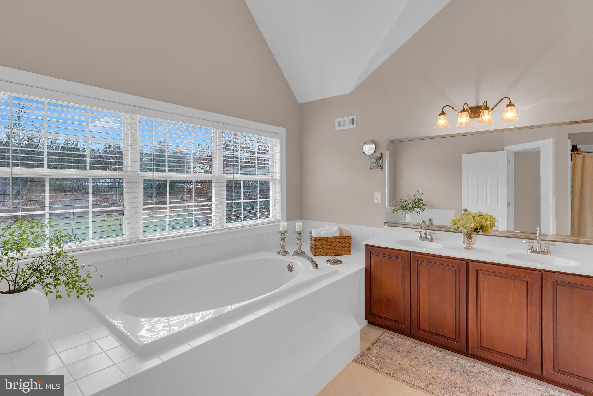 THE RIDINGS OF BUCK - Residential