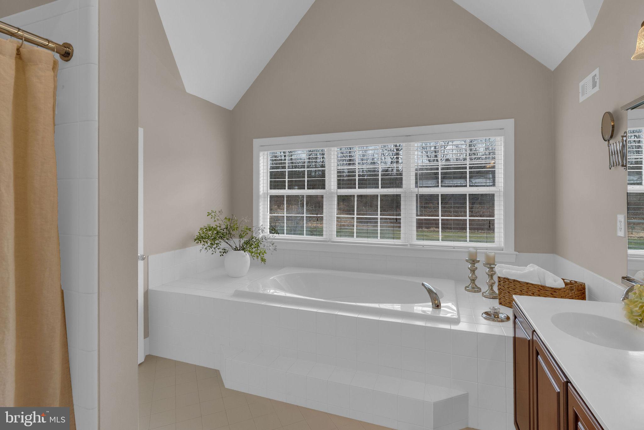 THE RIDINGS OF BUCK - Residential