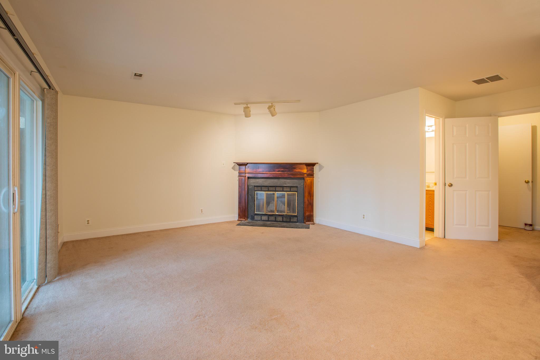 GERMANTOWN - Residential Lease