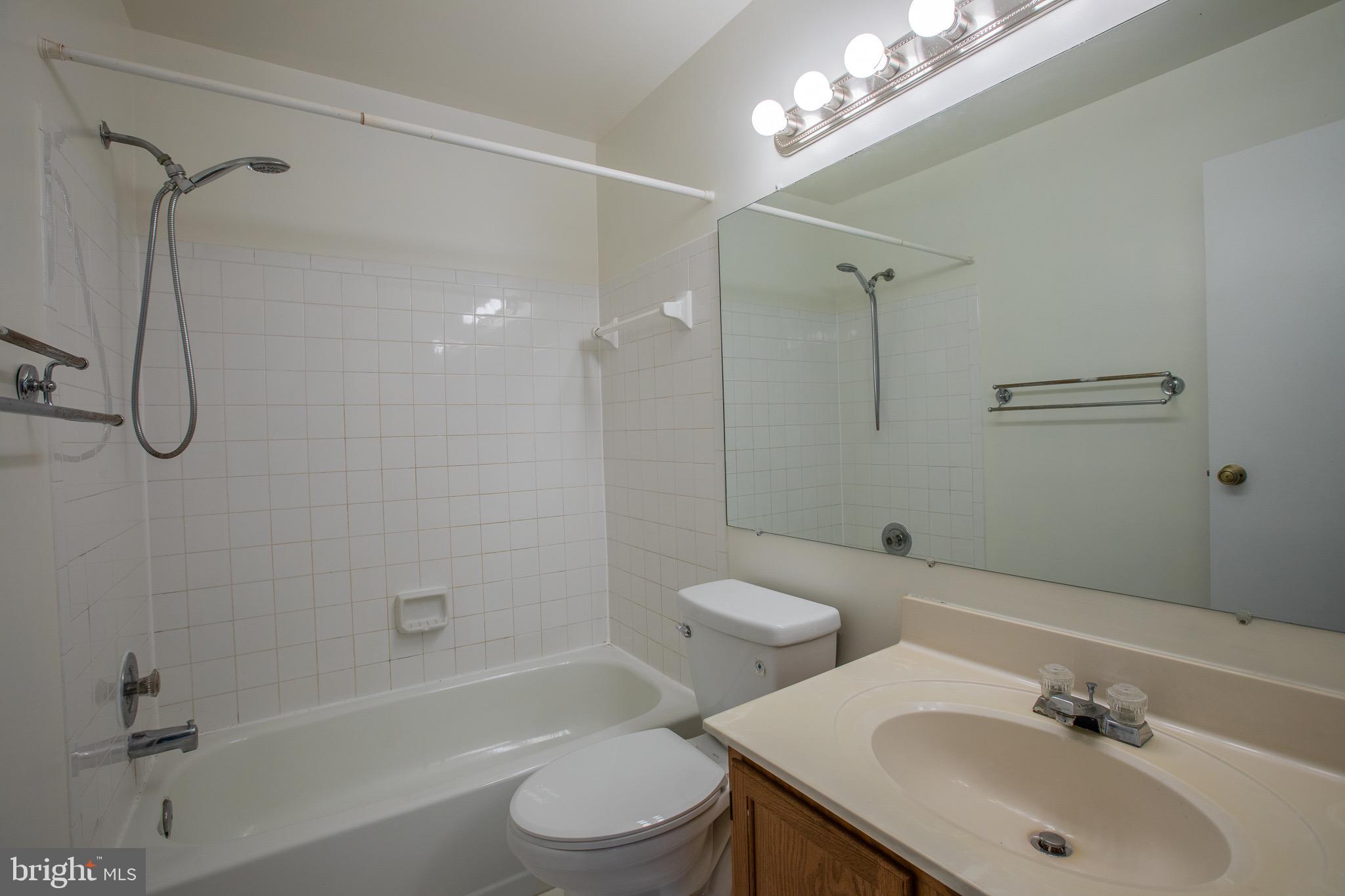 GERMANTOWN - Residential Lease