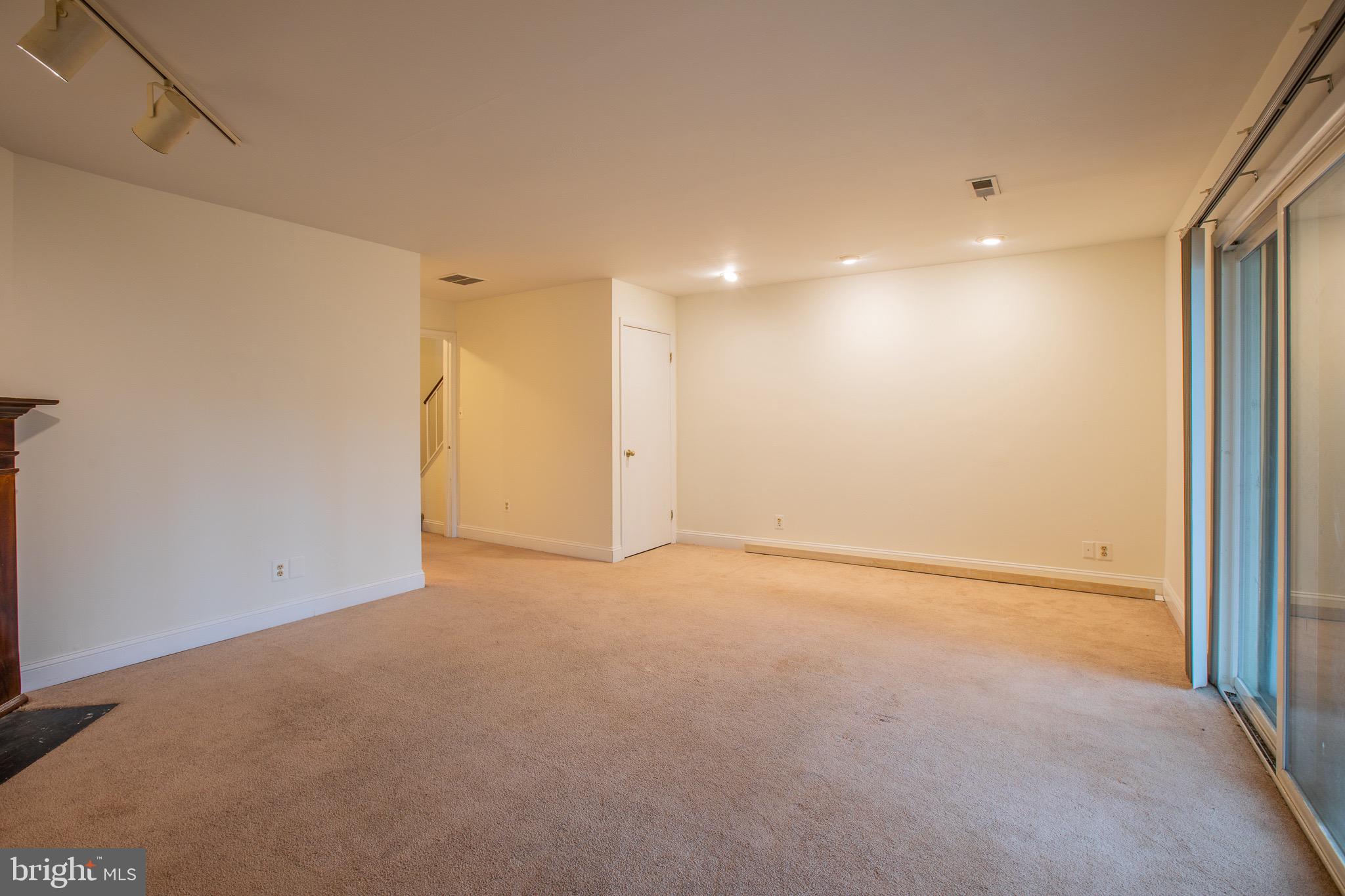 GERMANTOWN - Residential Lease