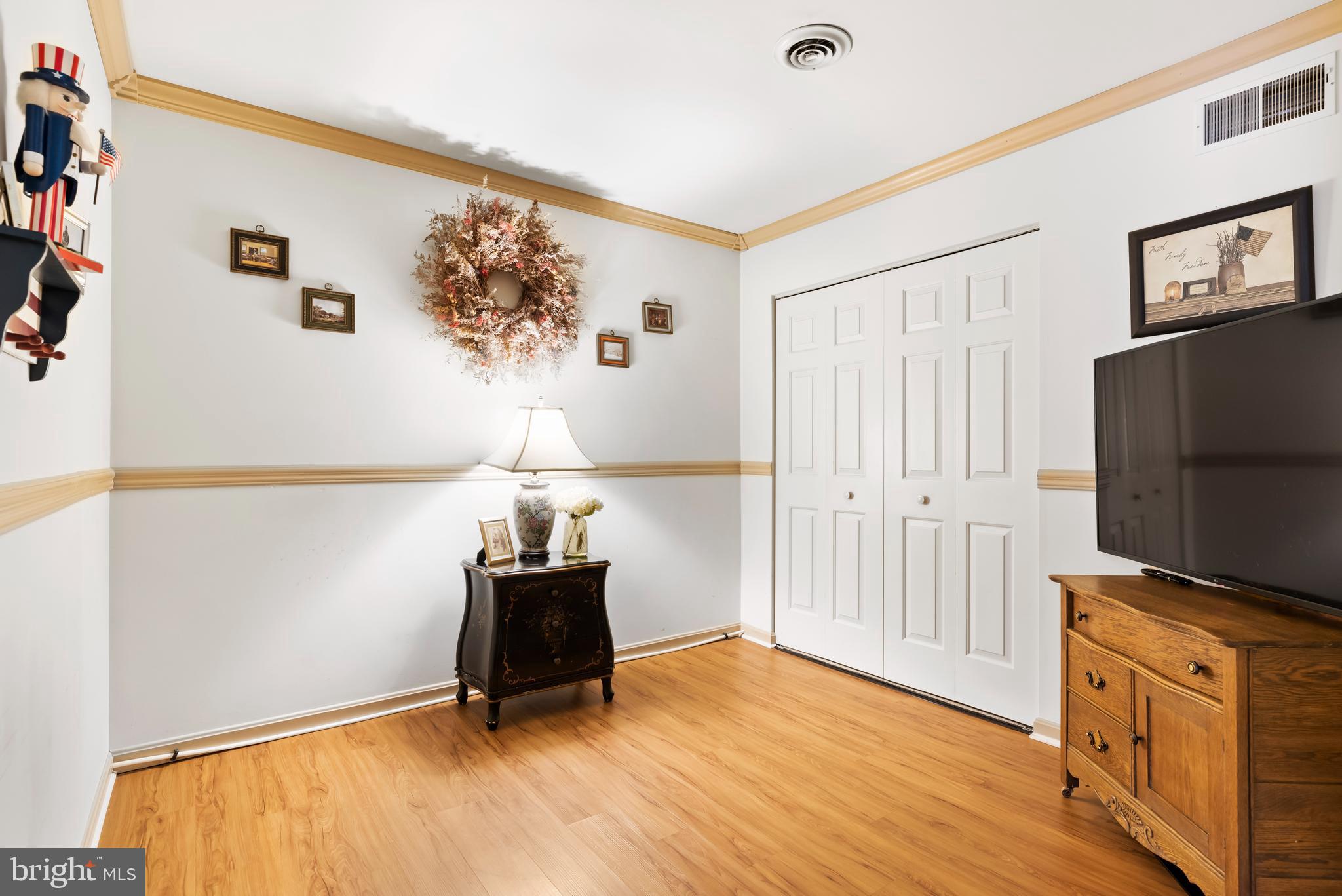 FOREST MEADOWS - Residential