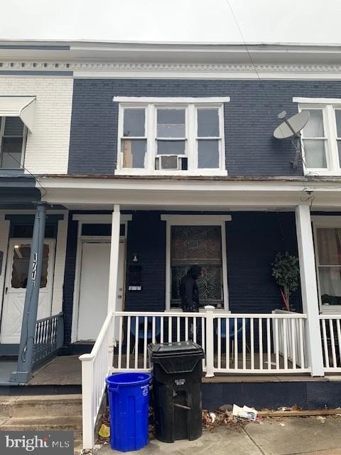 Welcome to this 3 bed, 1 bath home. Natural Gas heat. Tenant occupied on month to month lease. Tenant currently pays $1,150 and all utitilities. Home sold AS-IS.
