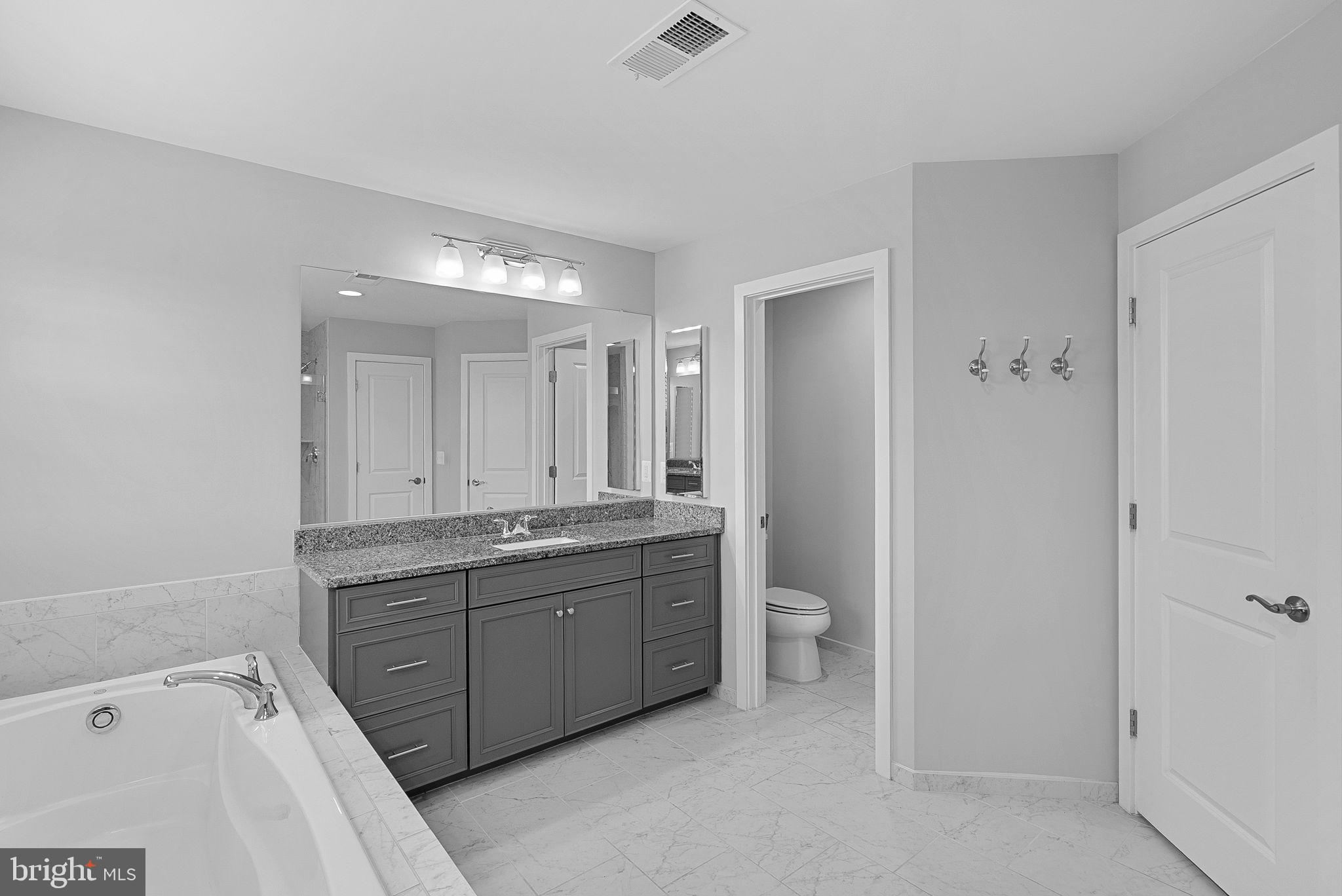 MEADOW BROOK FARM - Residential