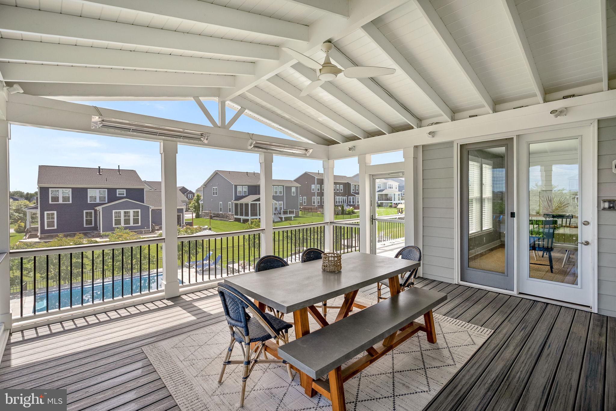 MEADOW BROOK FARM - Residential