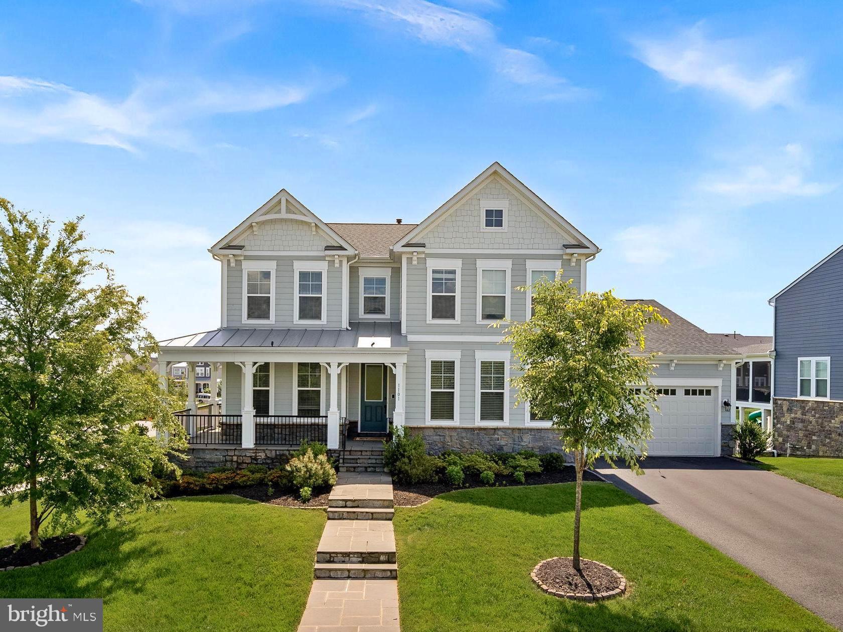 MEADOW BROOK FARM - Residential