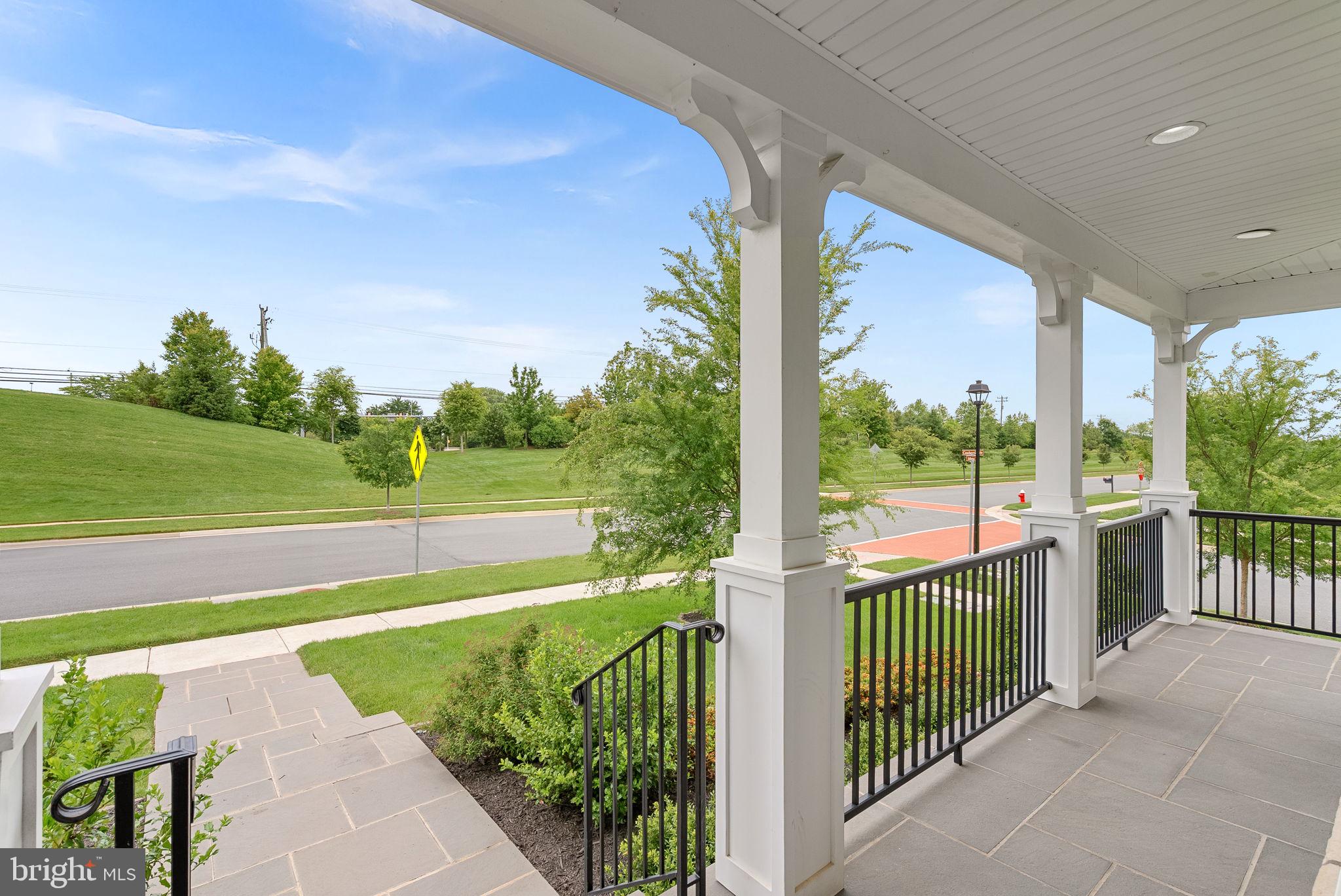 MEADOW BROOK FARM - Residential