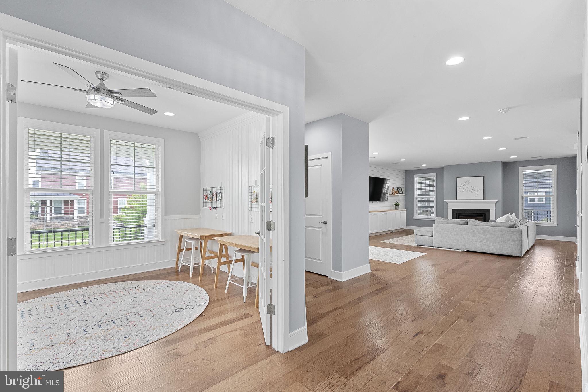 MEADOW BROOK FARM - Residential