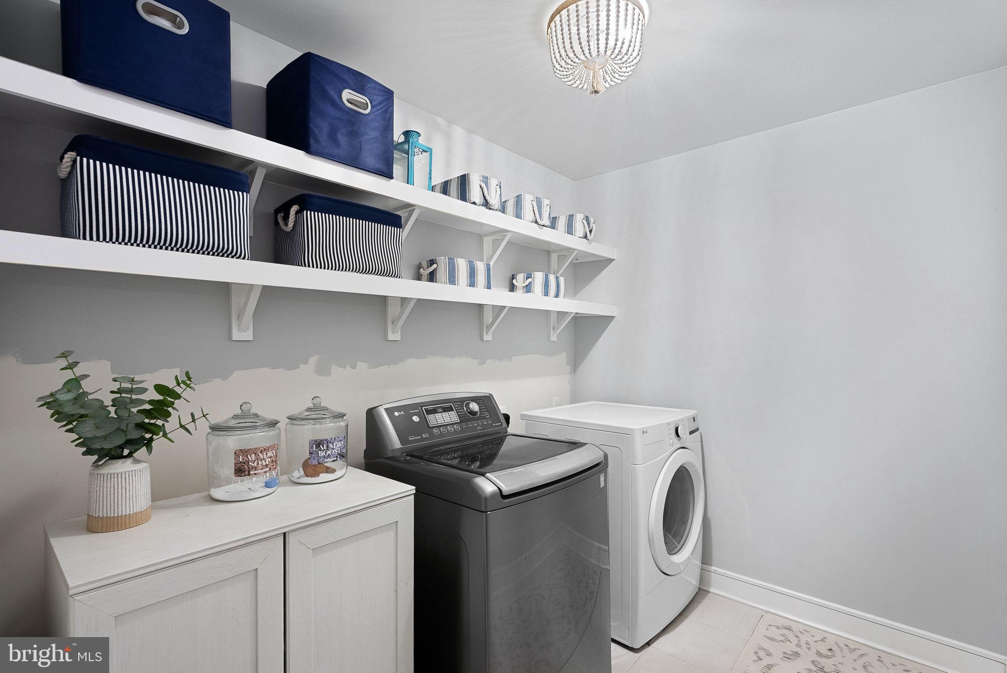 MEADOW BROOK FARM - Residential