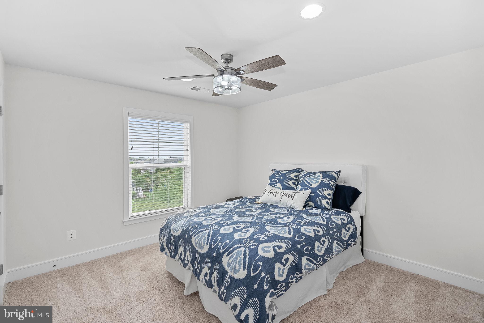 MEADOW BROOK FARM - Residential