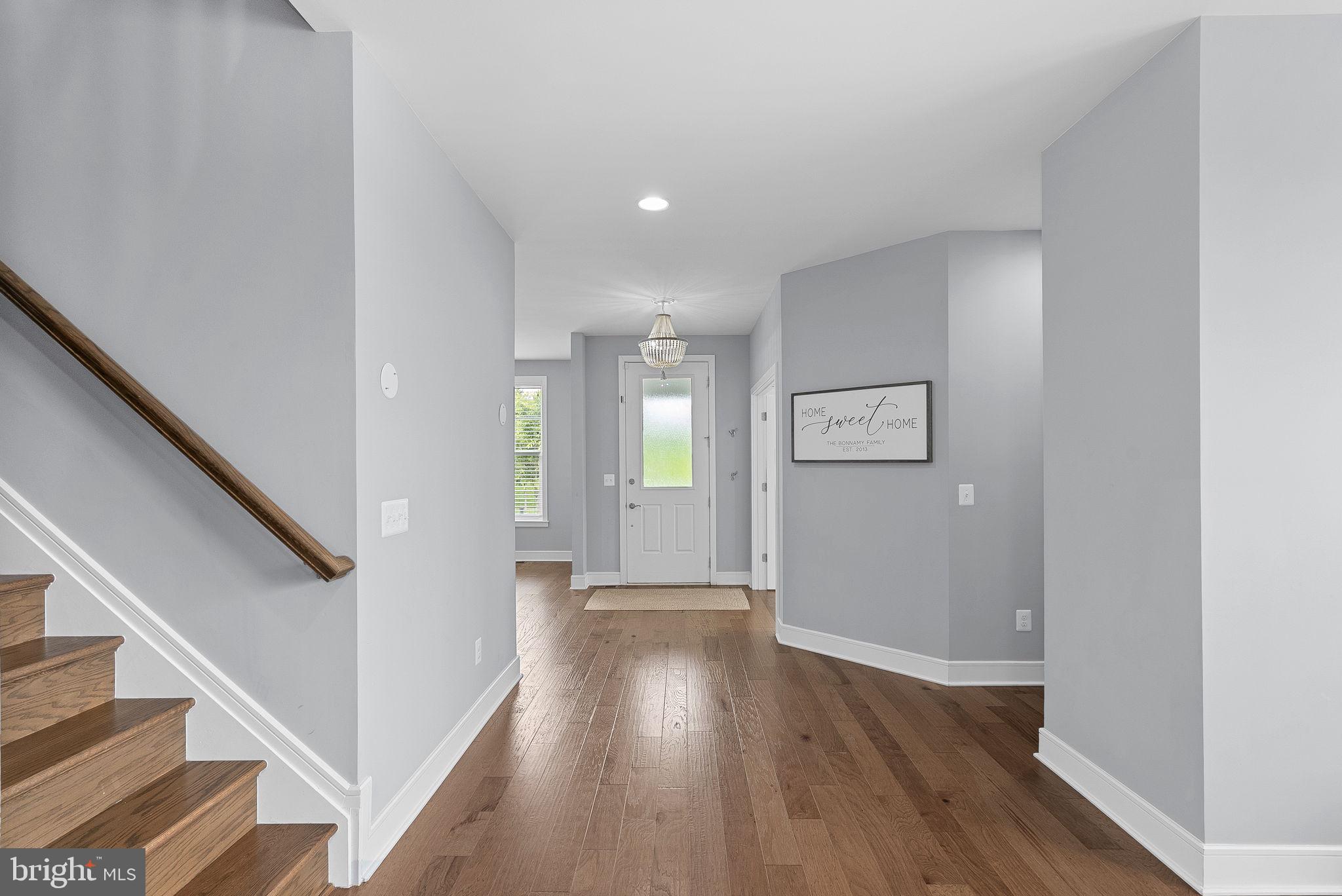 MEADOW BROOK FARM - Residential