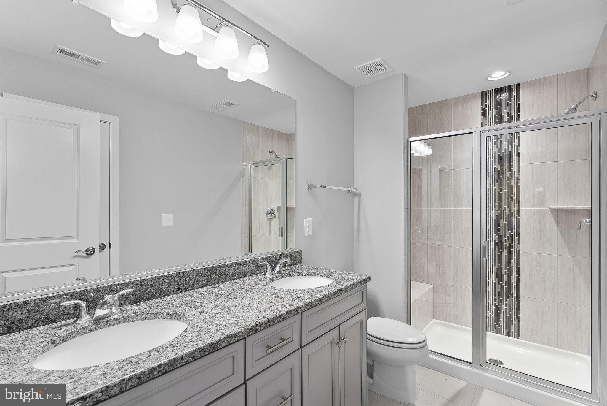 MEADOW BROOK FARM - Residential