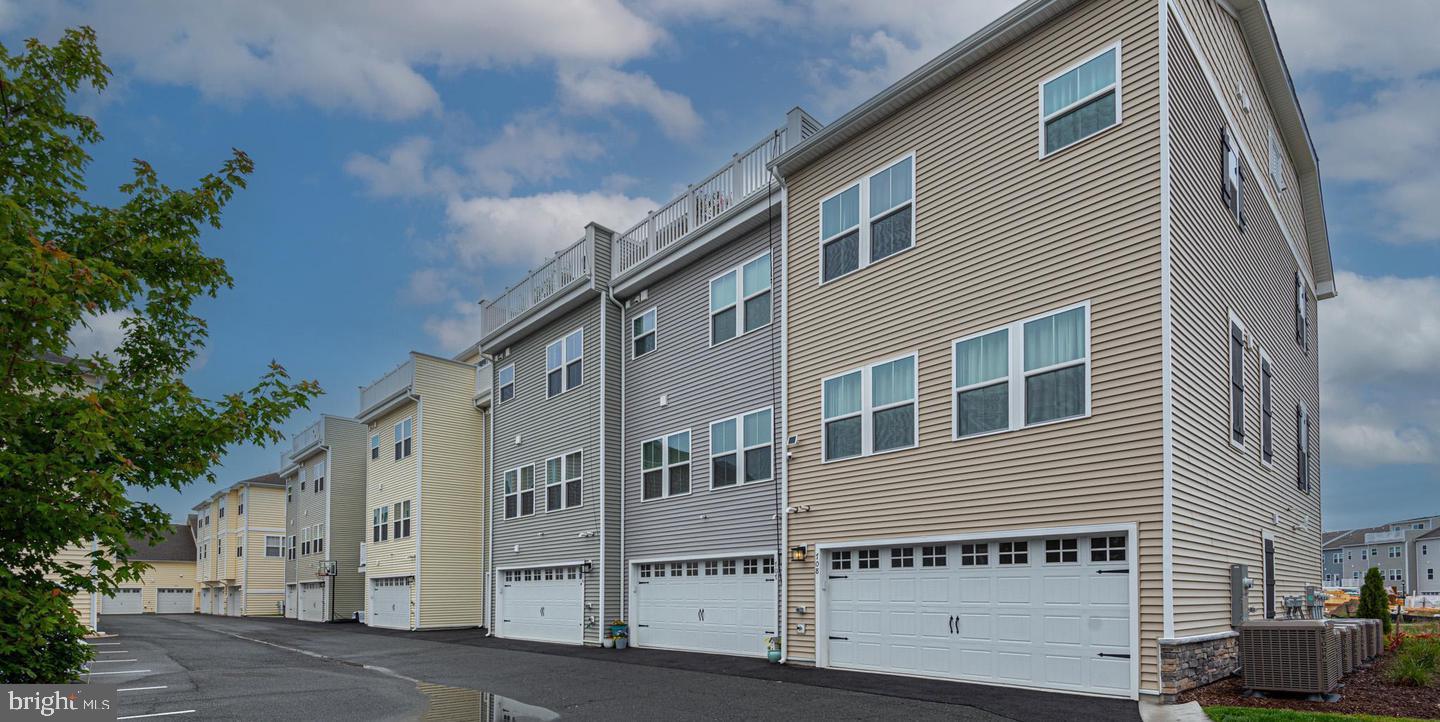 BAYSIDE OCEAN CITY - Residential