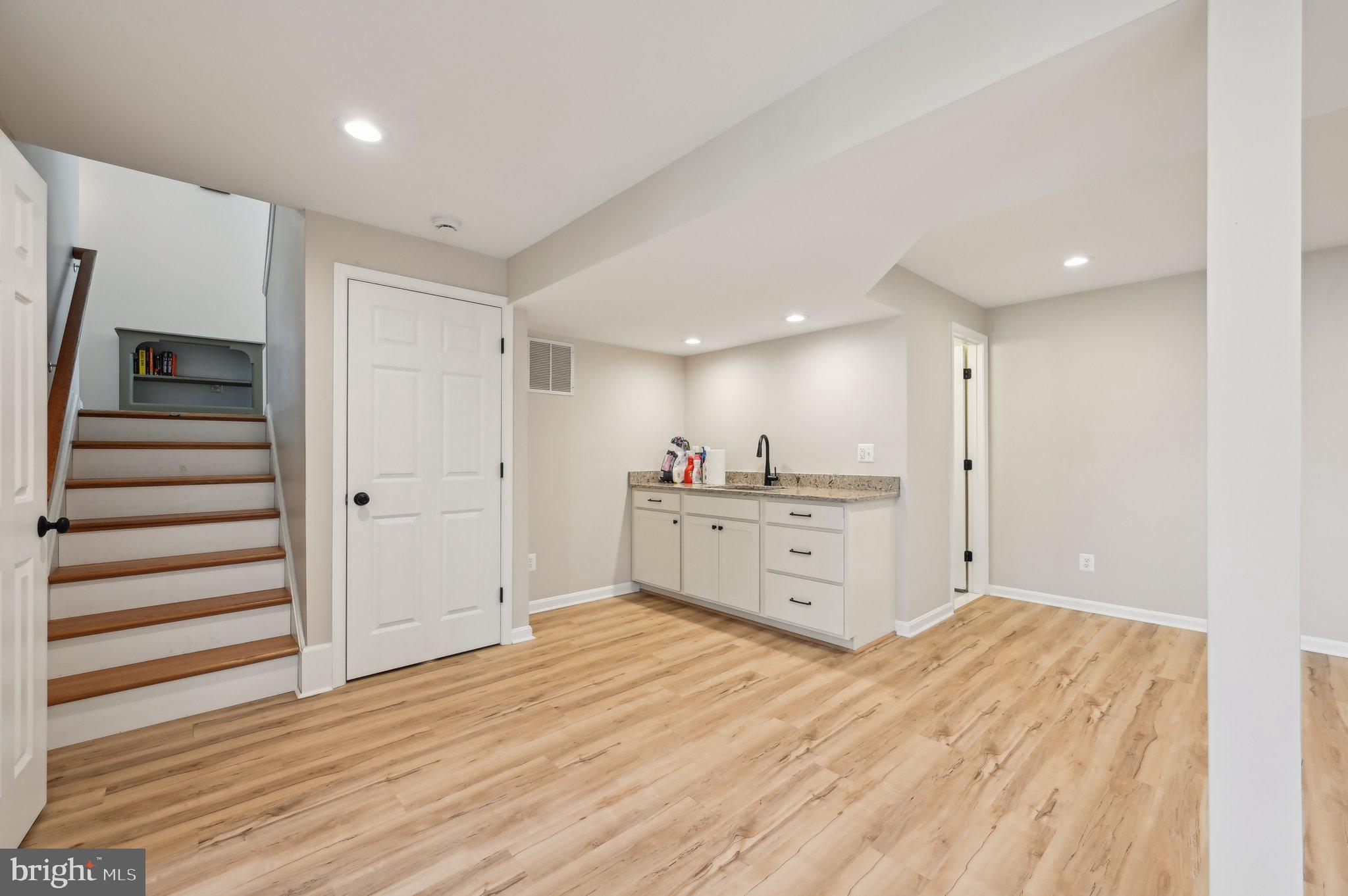 MILL BOTTOM - Residential