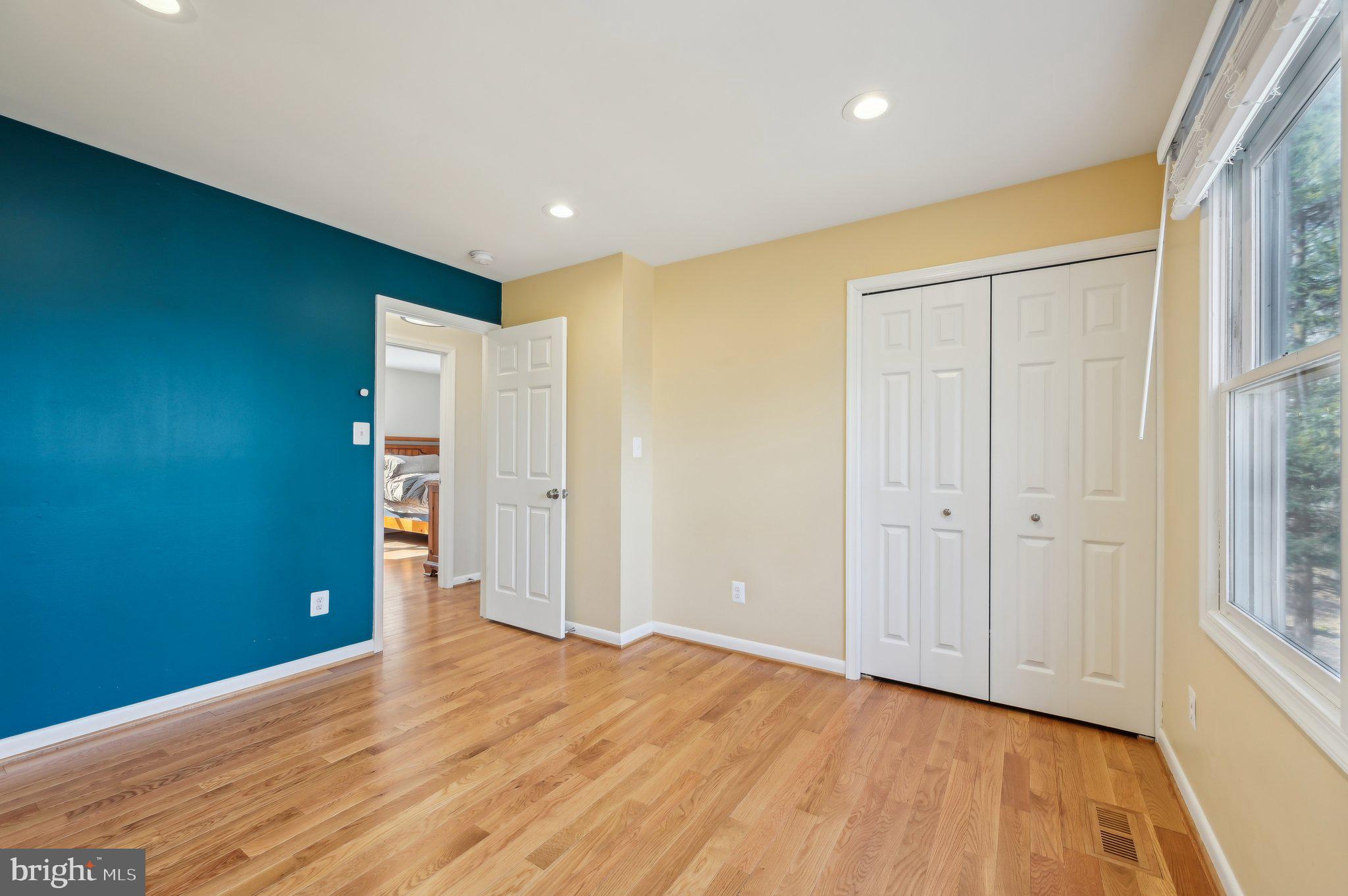 MILL BOTTOM - Residential