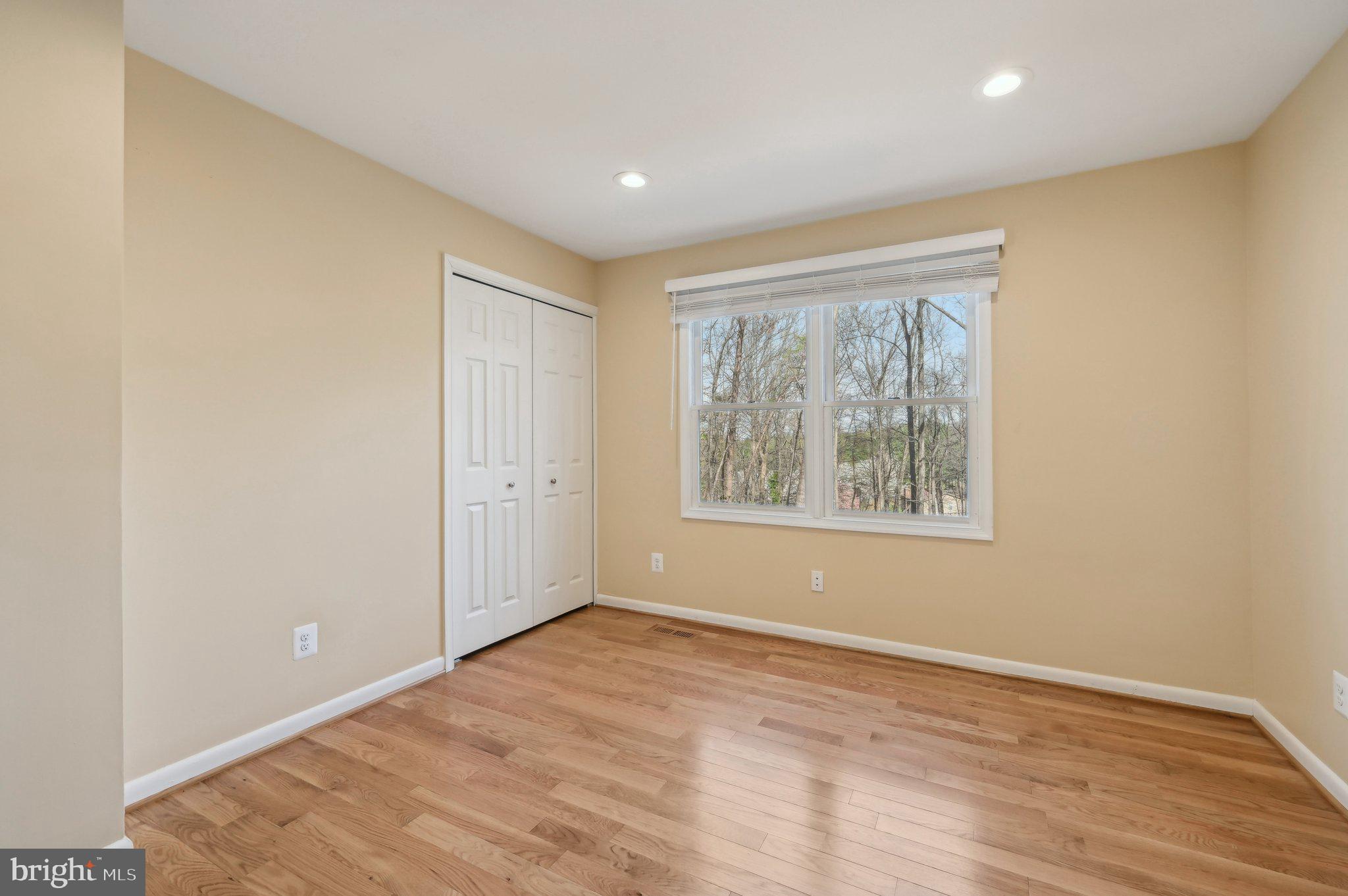 MILL BOTTOM - Residential