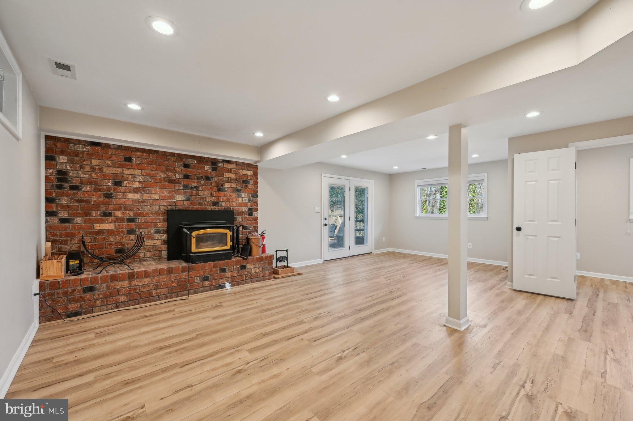 MILL BOTTOM - Residential