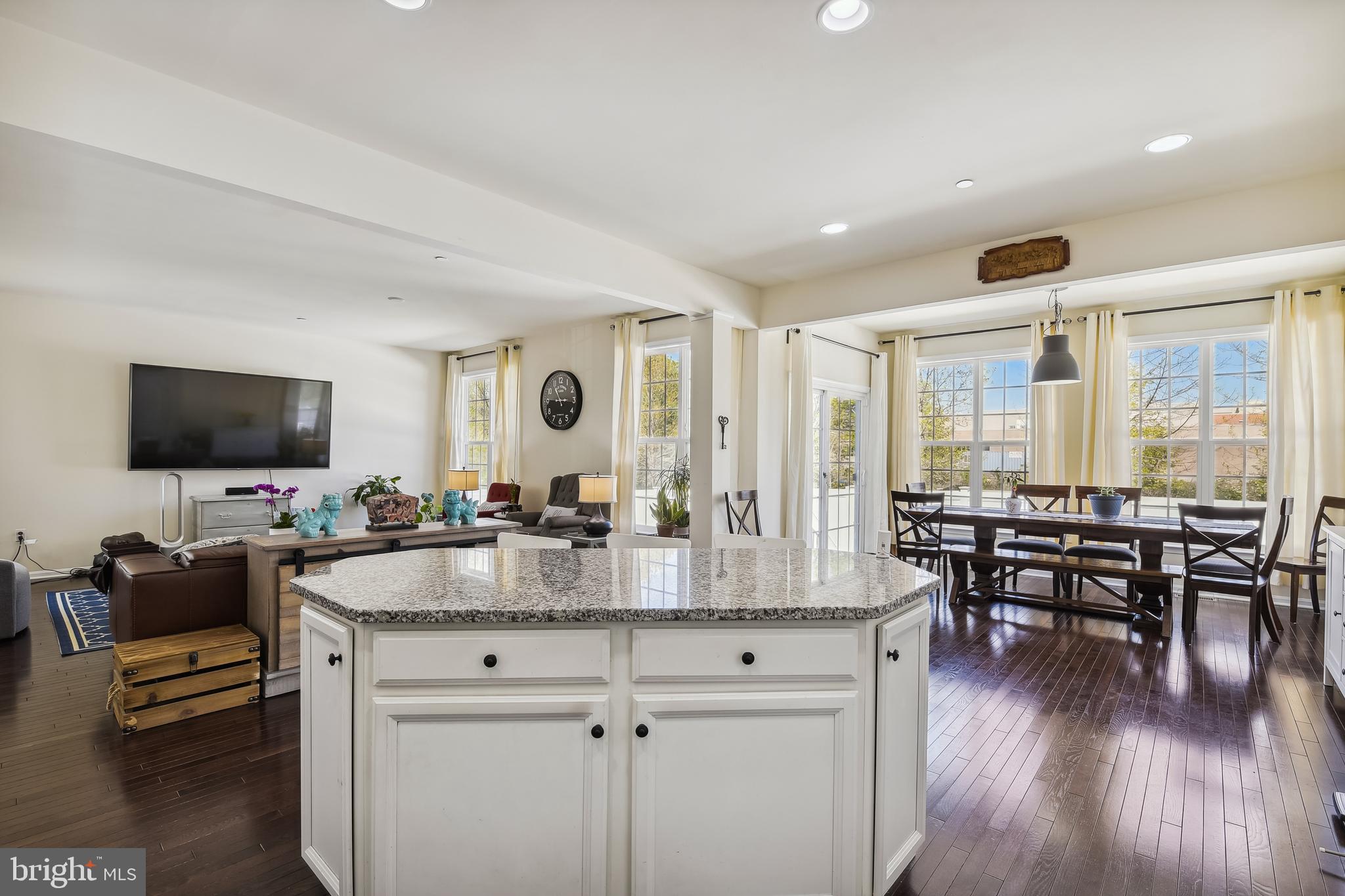 UPTON FARM - Residential