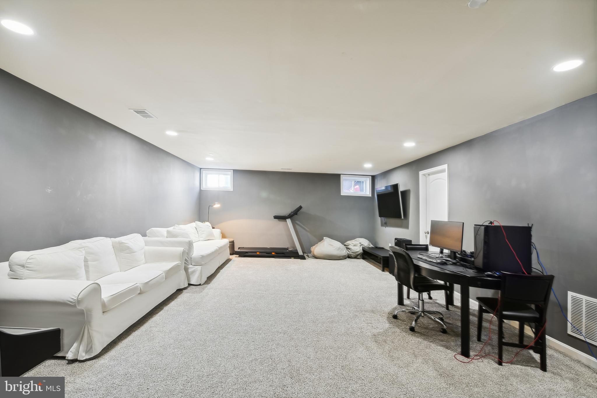 UPTON FARM - Residential