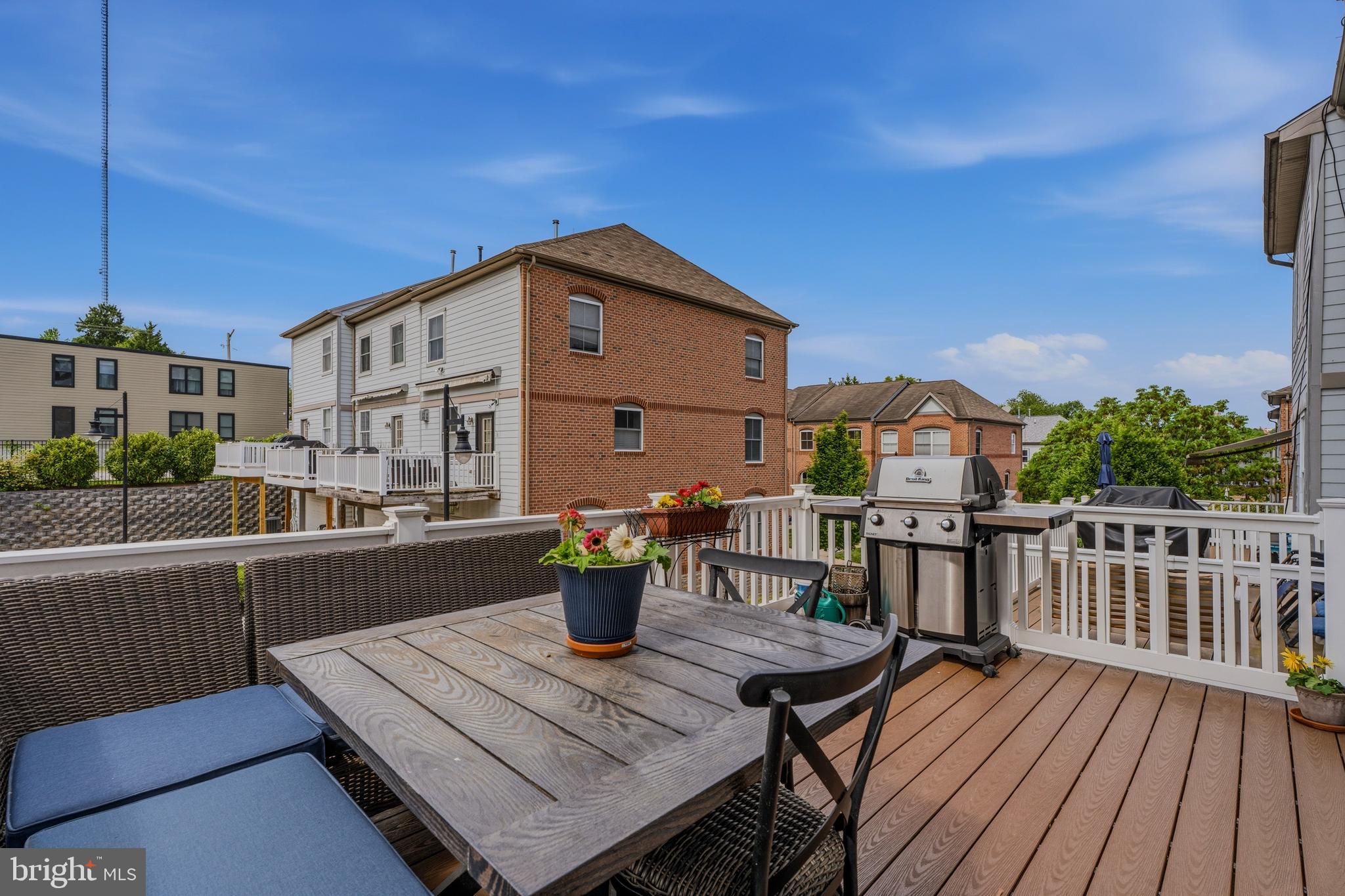 CLIPPER MILL - Residential