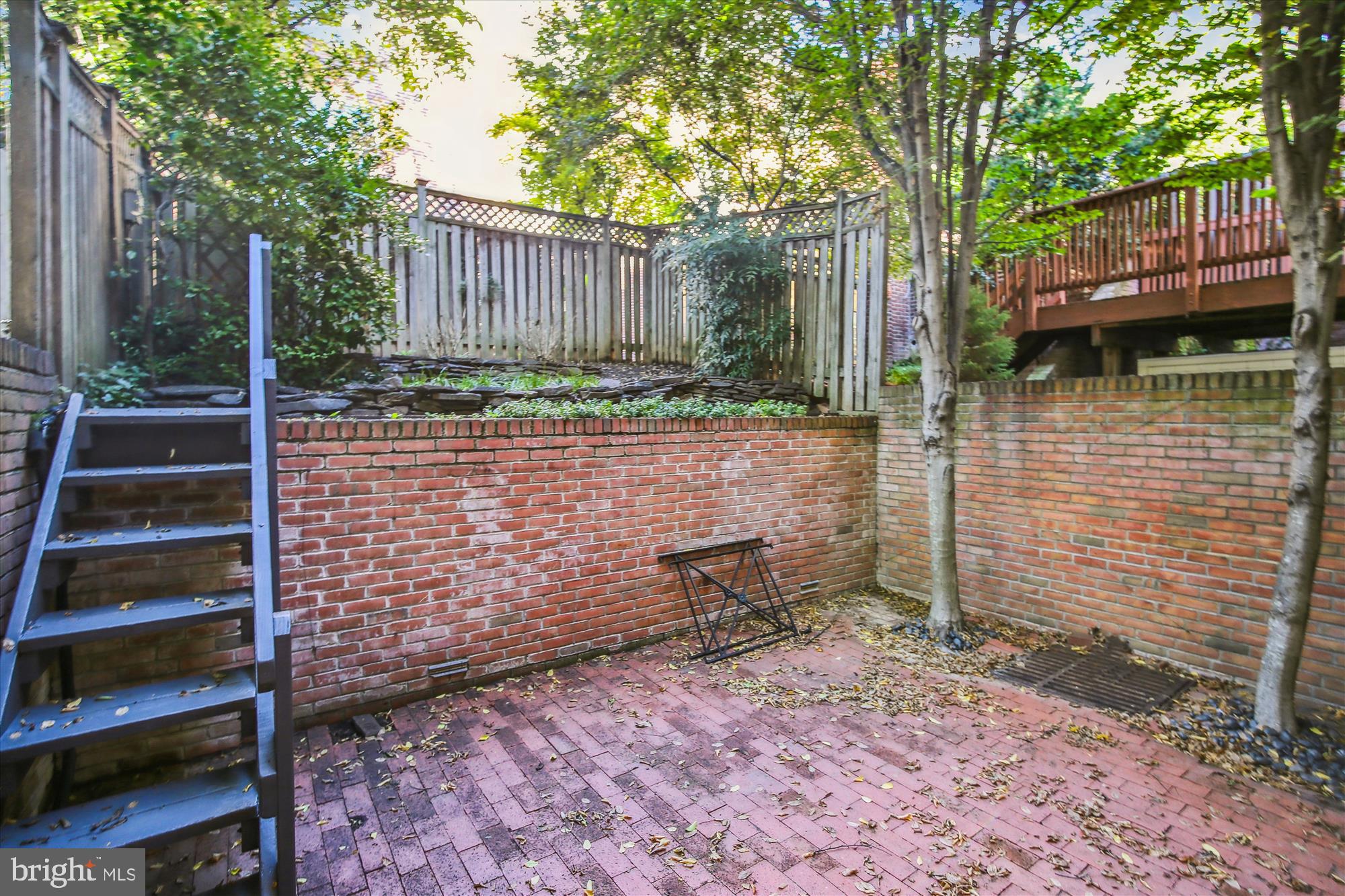 OLD TOWN - Residential