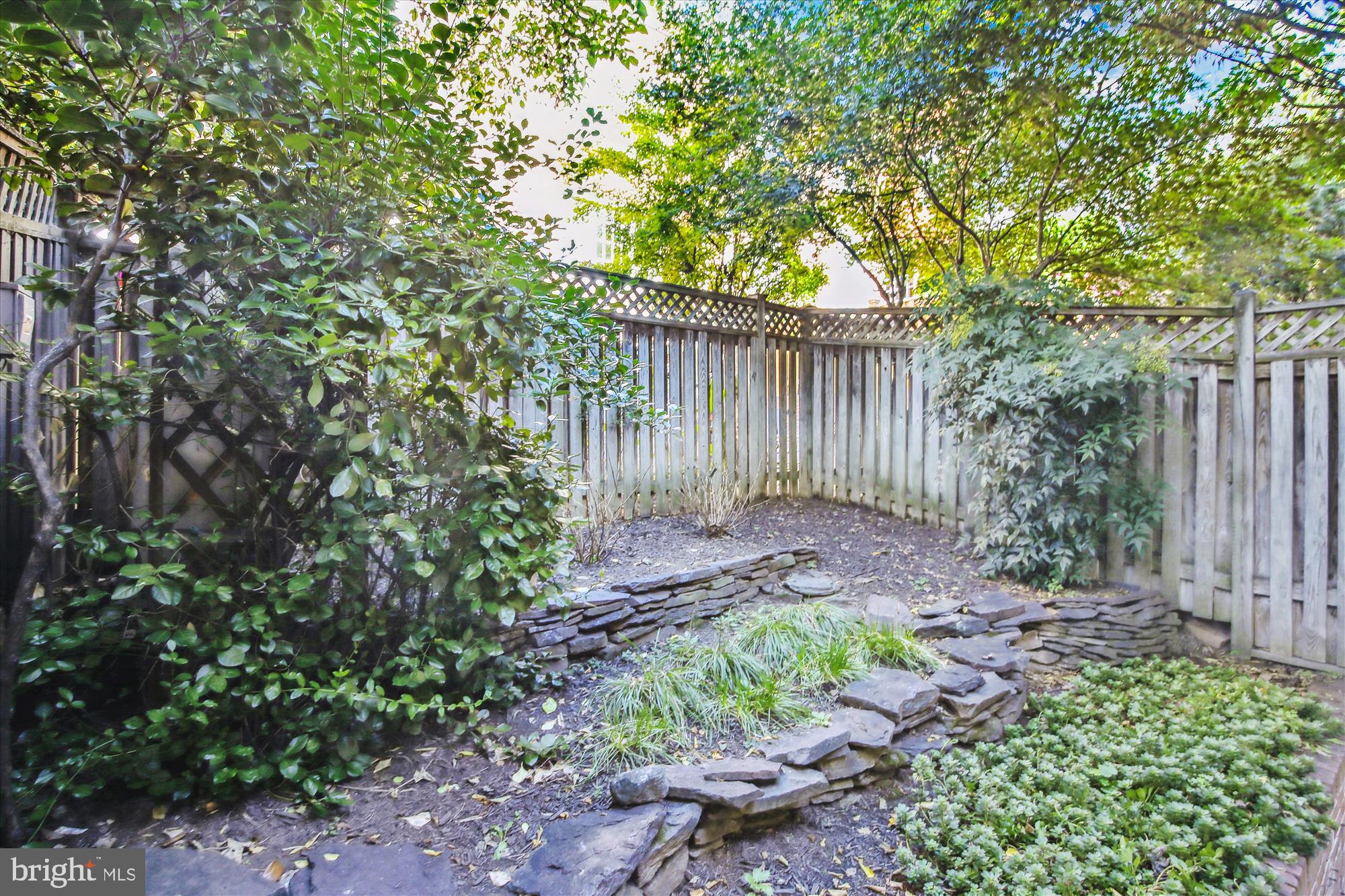 OLD TOWN - Residential