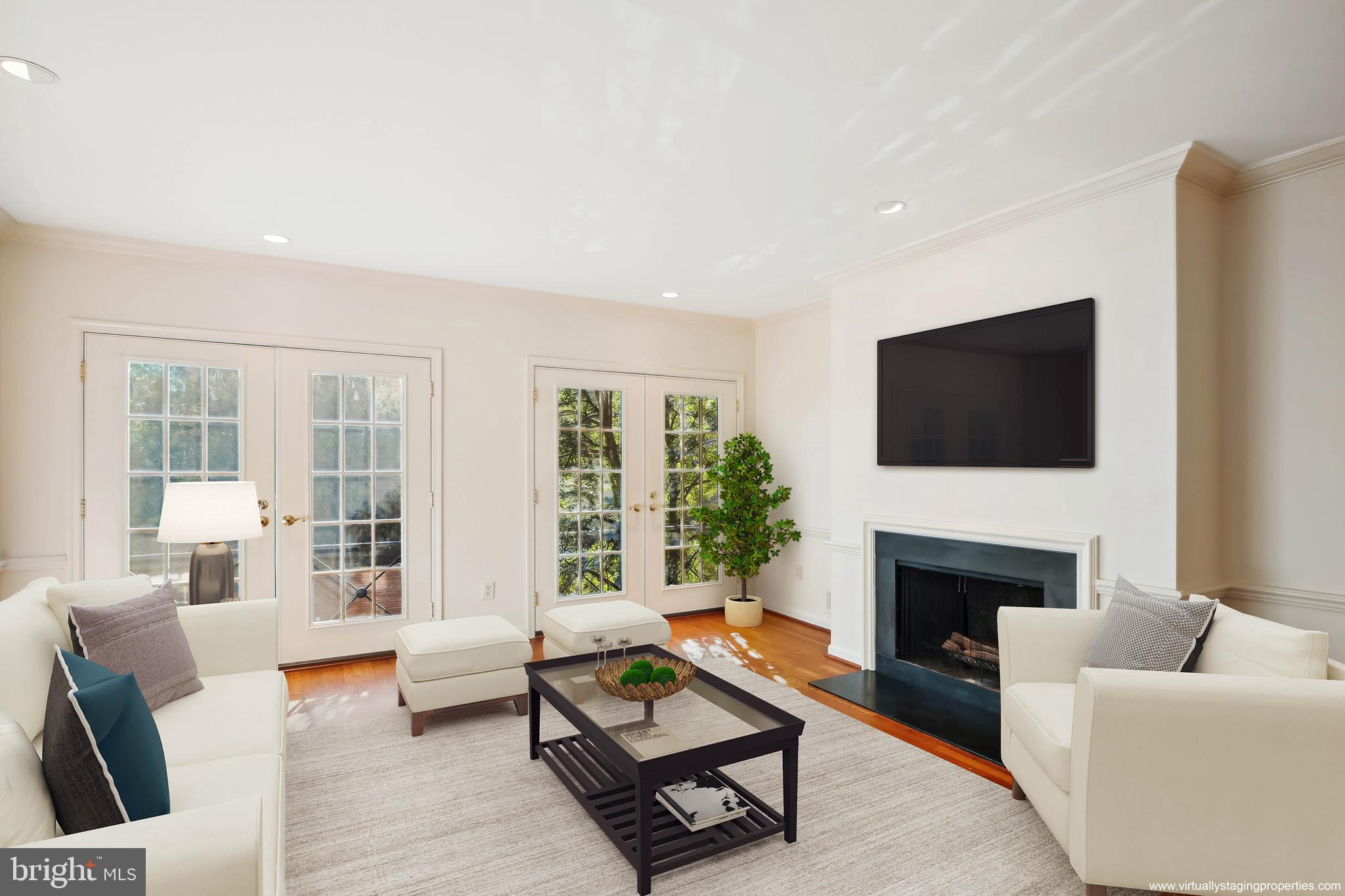 OLD TOWN - Residential