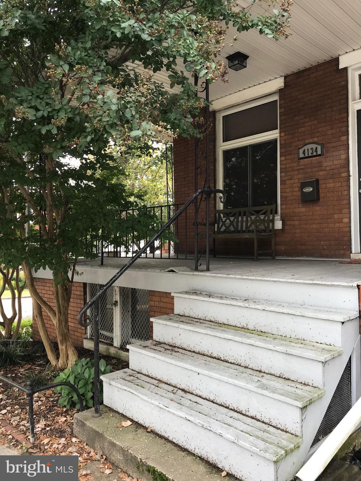 HAMPDEN HISTORIC DISTRICT - Residential Lease