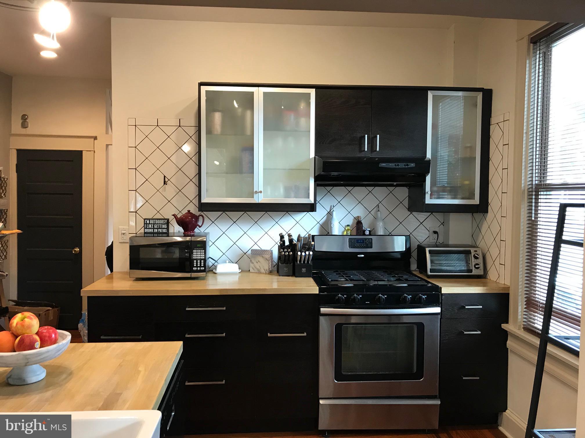 HAMPDEN HISTORIC DISTRICT - Residential Lease