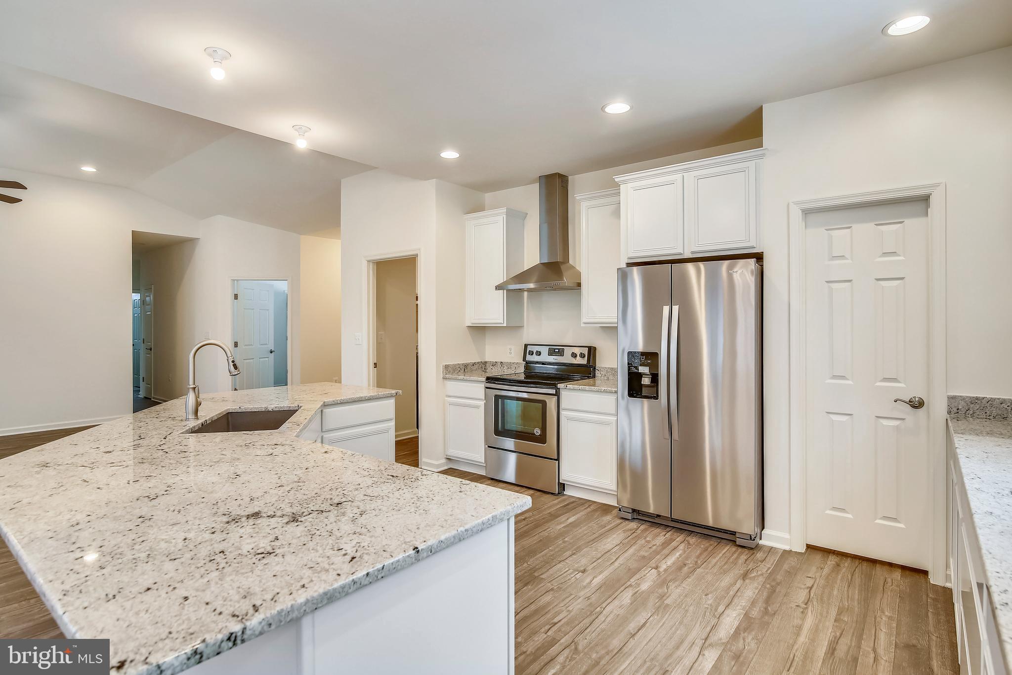 DOVE HILL ESTATES - Residential