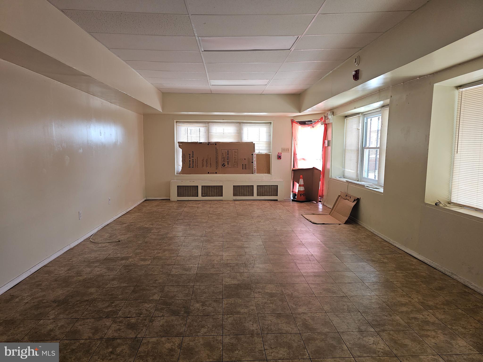 OVERBROOK - Commercial Sale