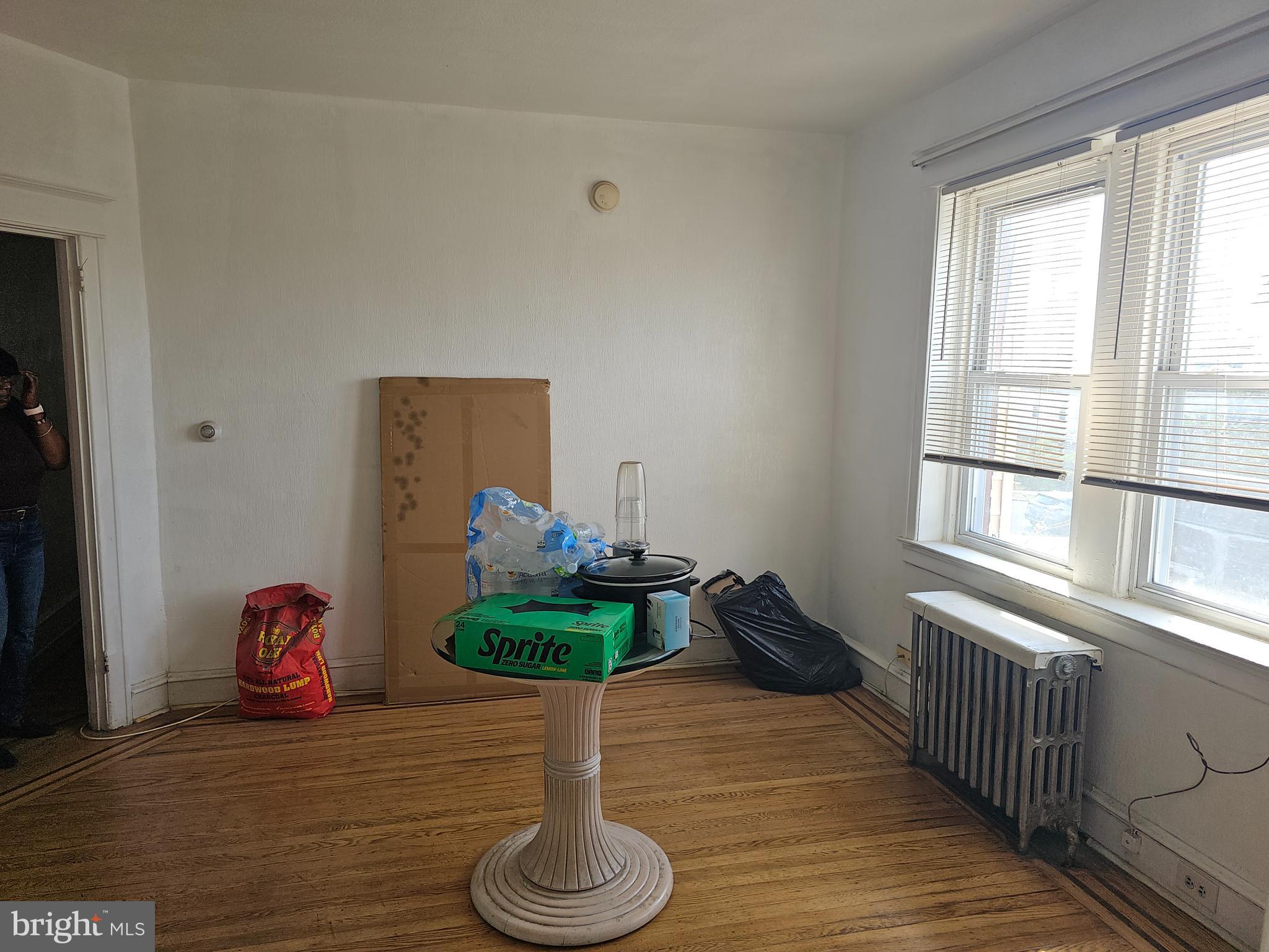 OVERBROOK - Commercial Sale