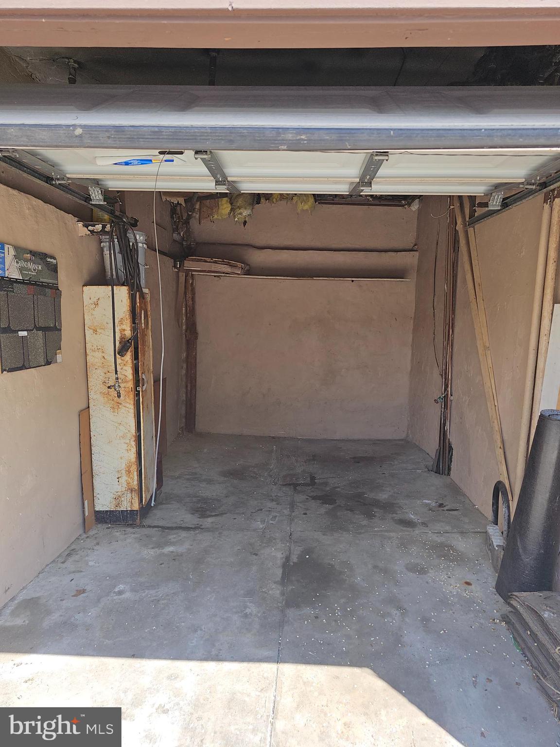 OVERBROOK - Commercial Sale