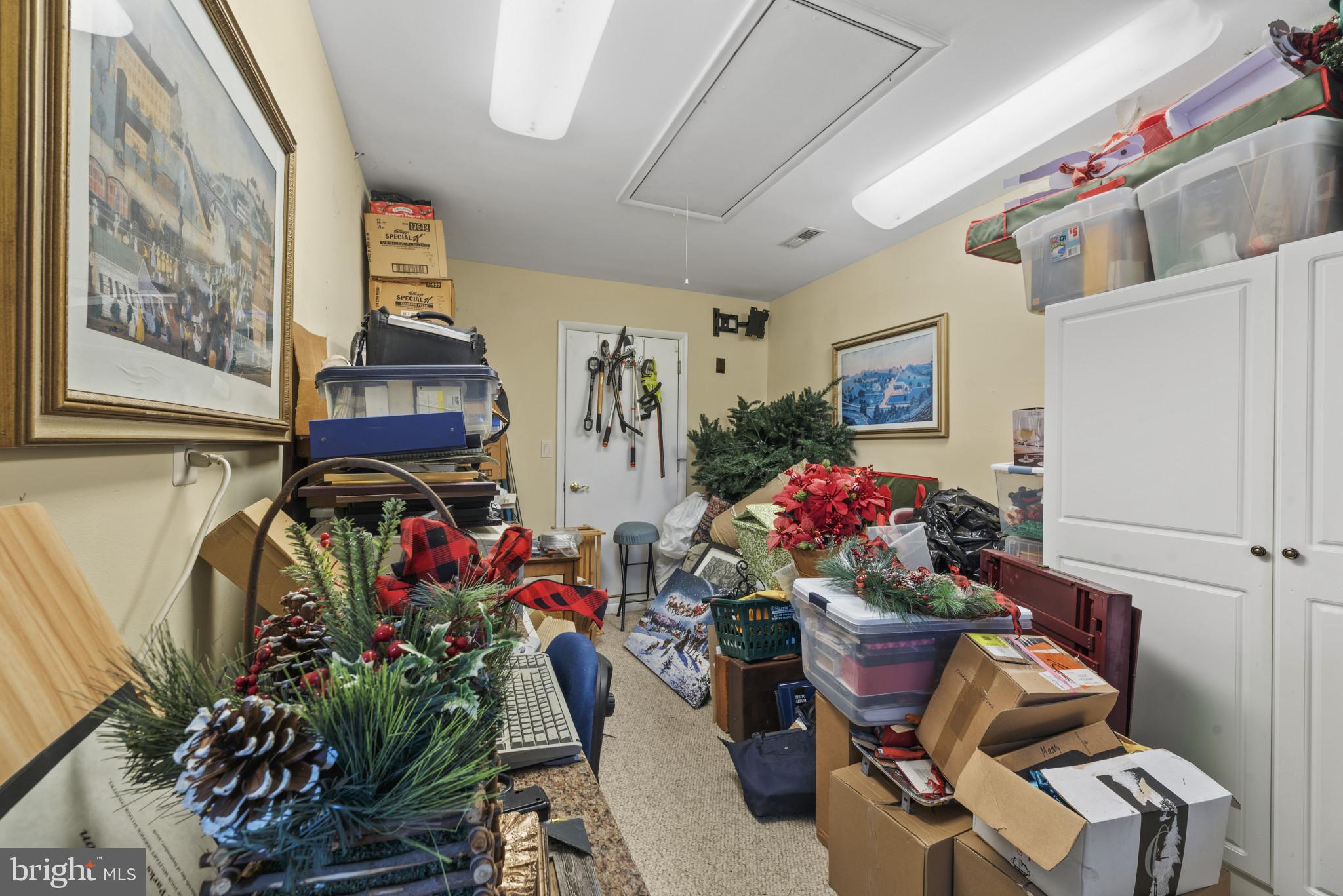 SEWELLS ORCHARD - Residential